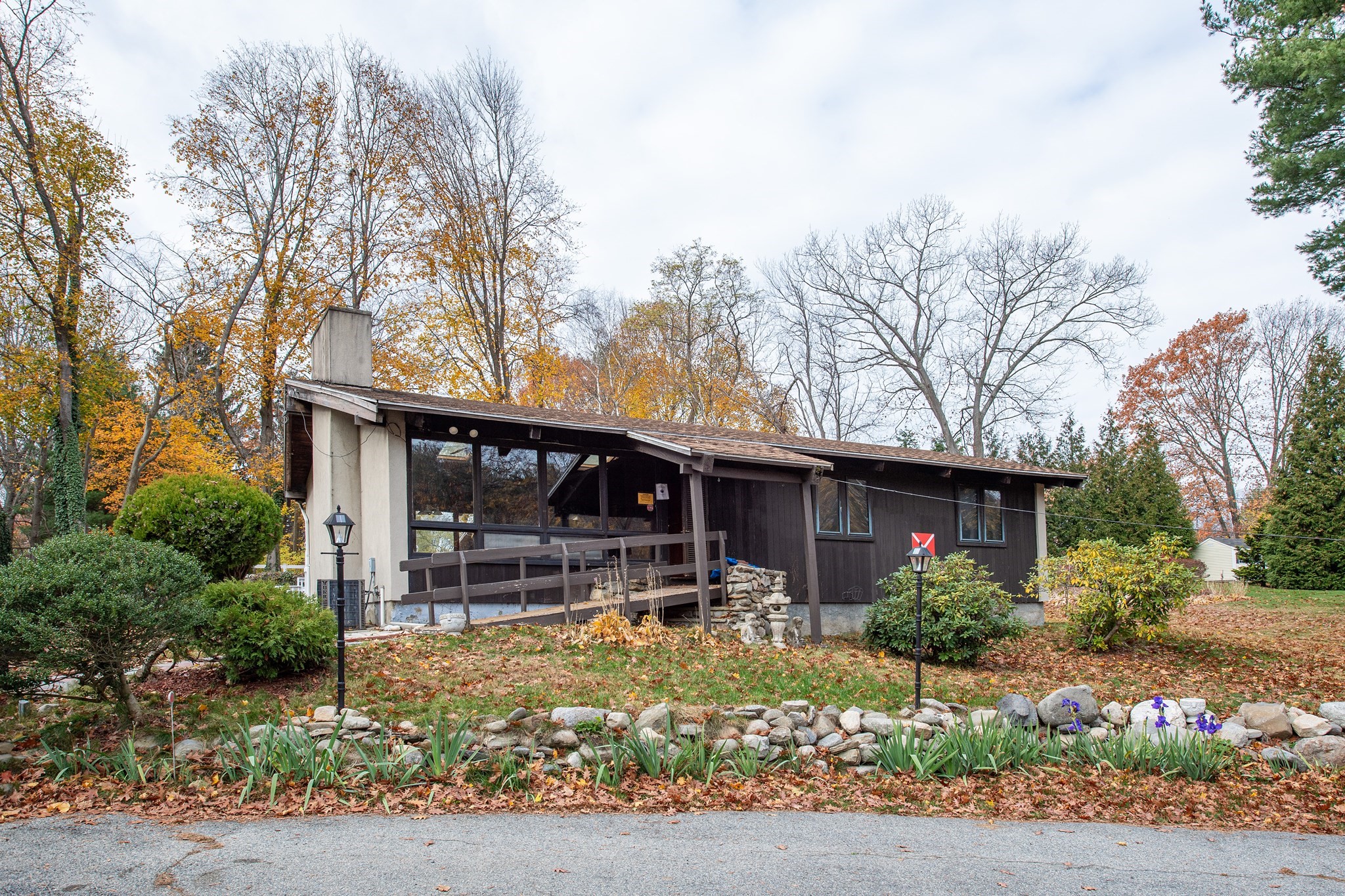 826 Osgood St, North Andover, MA 01845 - Image 3