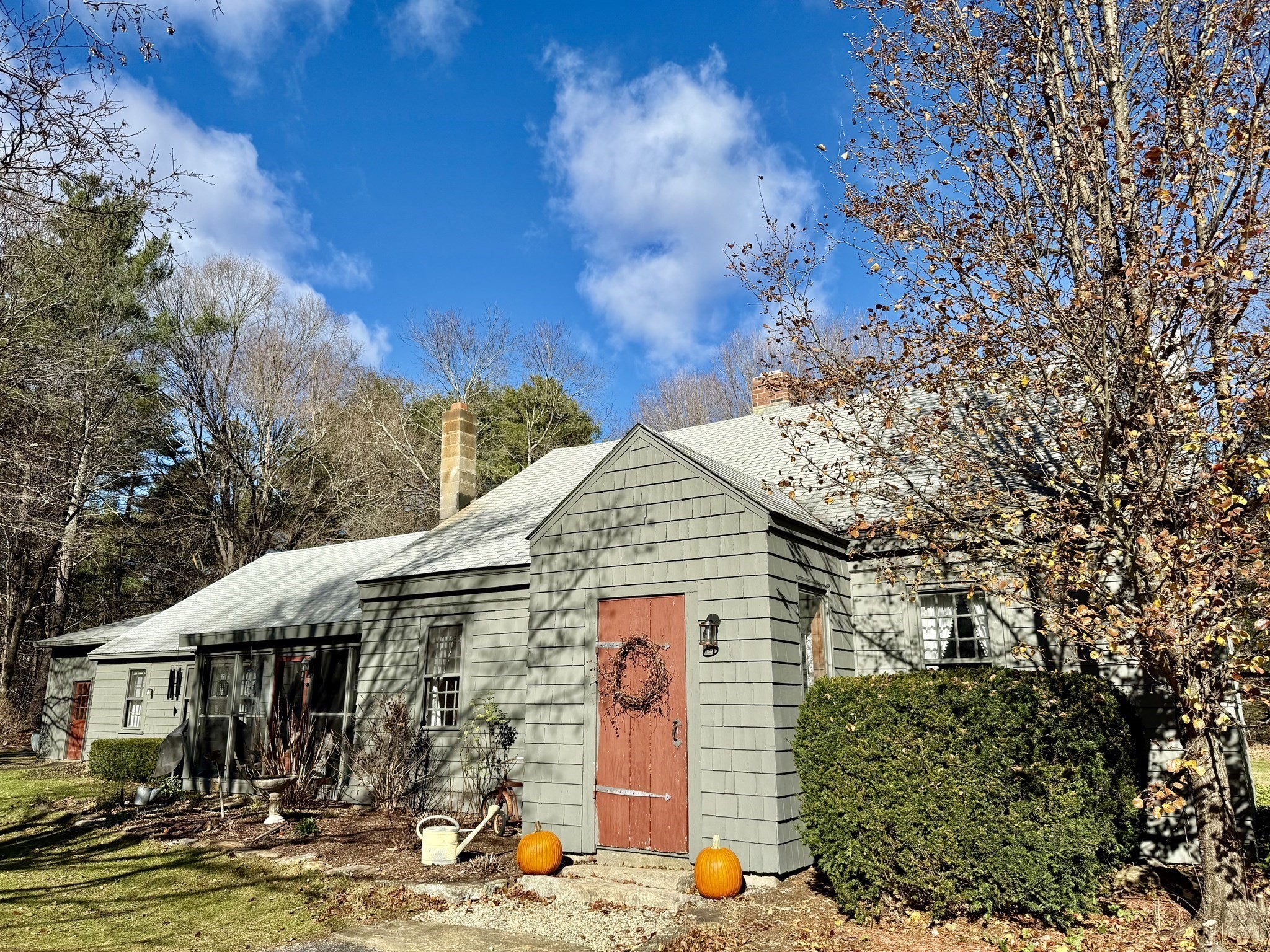 285 Brookfield Rd, Sturbridge, MA 01518 - Image 1