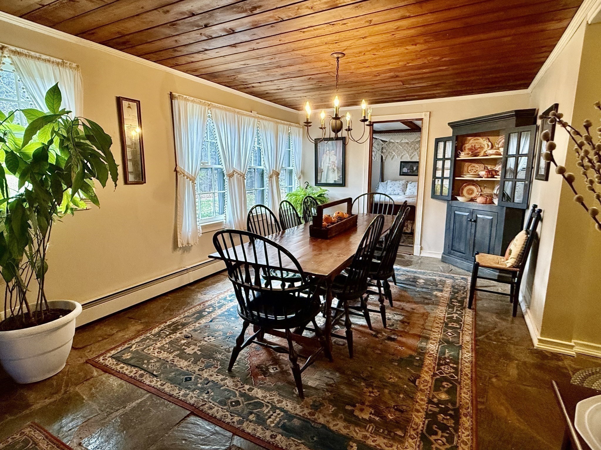 285 Brookfield Rd, Sturbridge, MA 01518 - Image 2