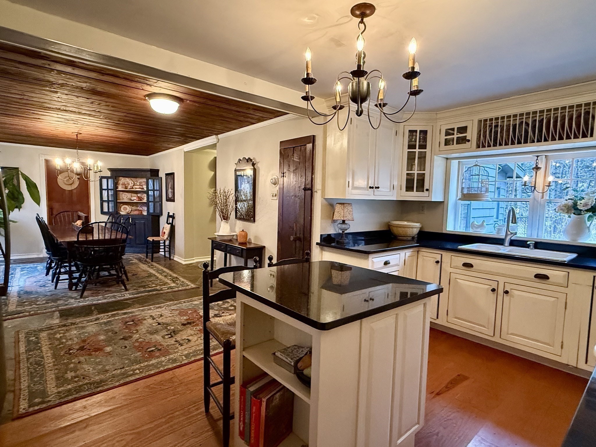 285 Brookfield Rd, Sturbridge, MA 01518 - Image 9