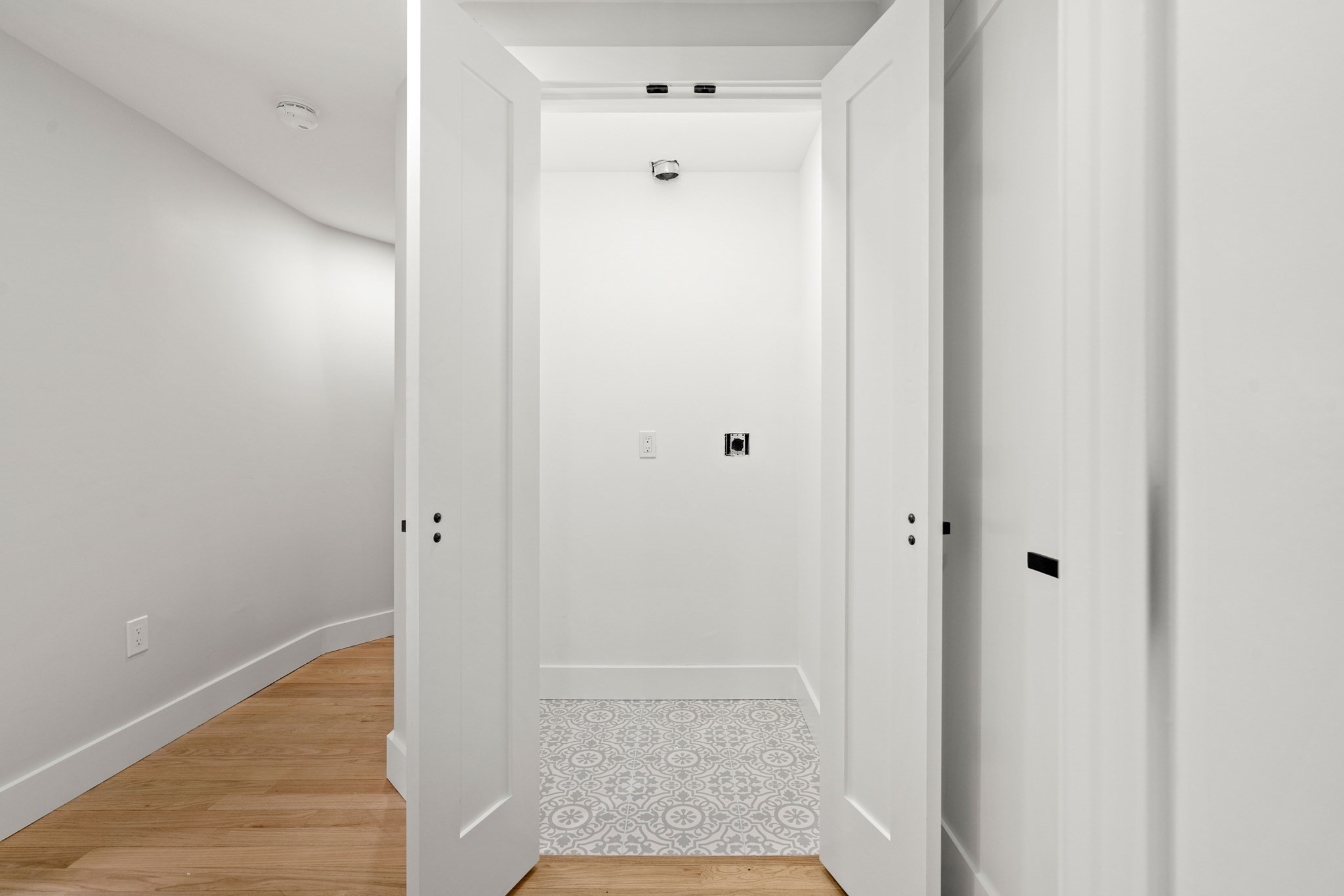 35 Dewey Unit 35, Roxbury, Boston, MA 02125 - Image 24