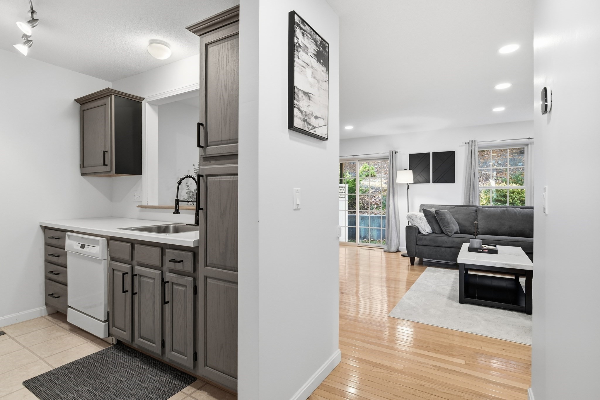 18 Palmer Rd Unit 15, Monson, MA 01057 - Image 2