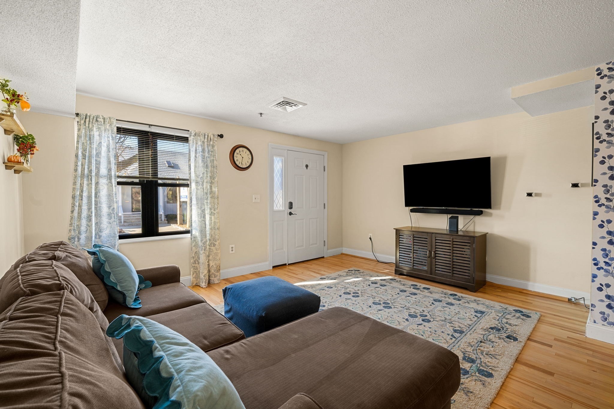 33 Maplewood Avenue Unit 21, Gloucester, MA 01930 - Image 18