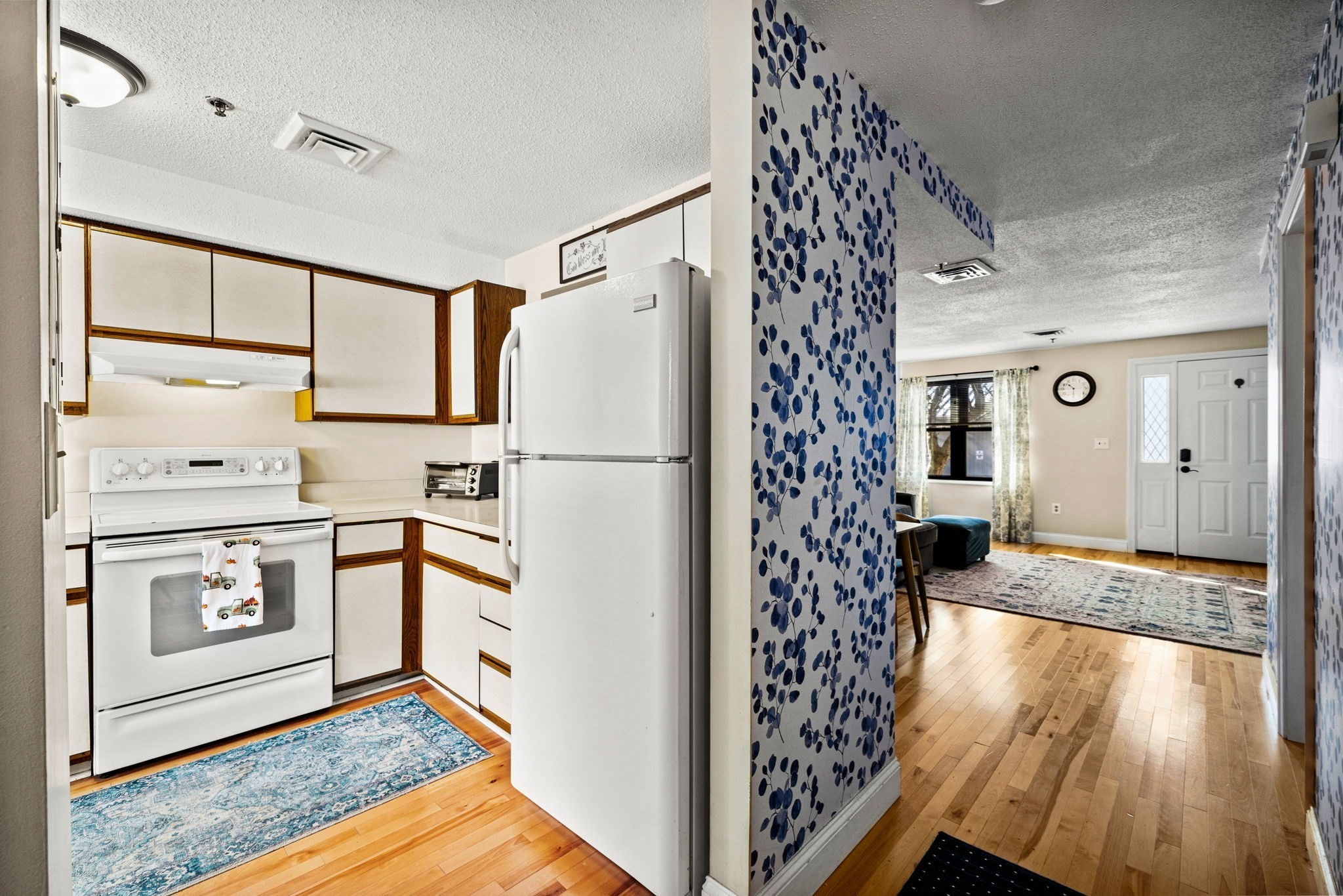 33 Maplewood Avenue Unit 21, Gloucester, MA 01930 - Image 10