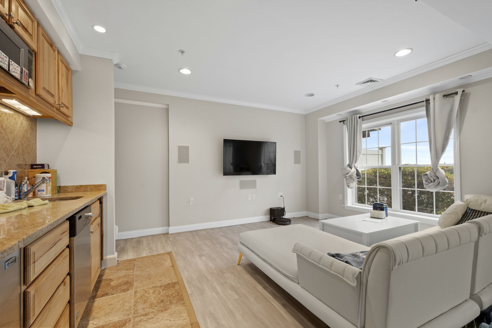 806 Ledgewood Way Unit 806, Clinton, MA 01510 - Image 35