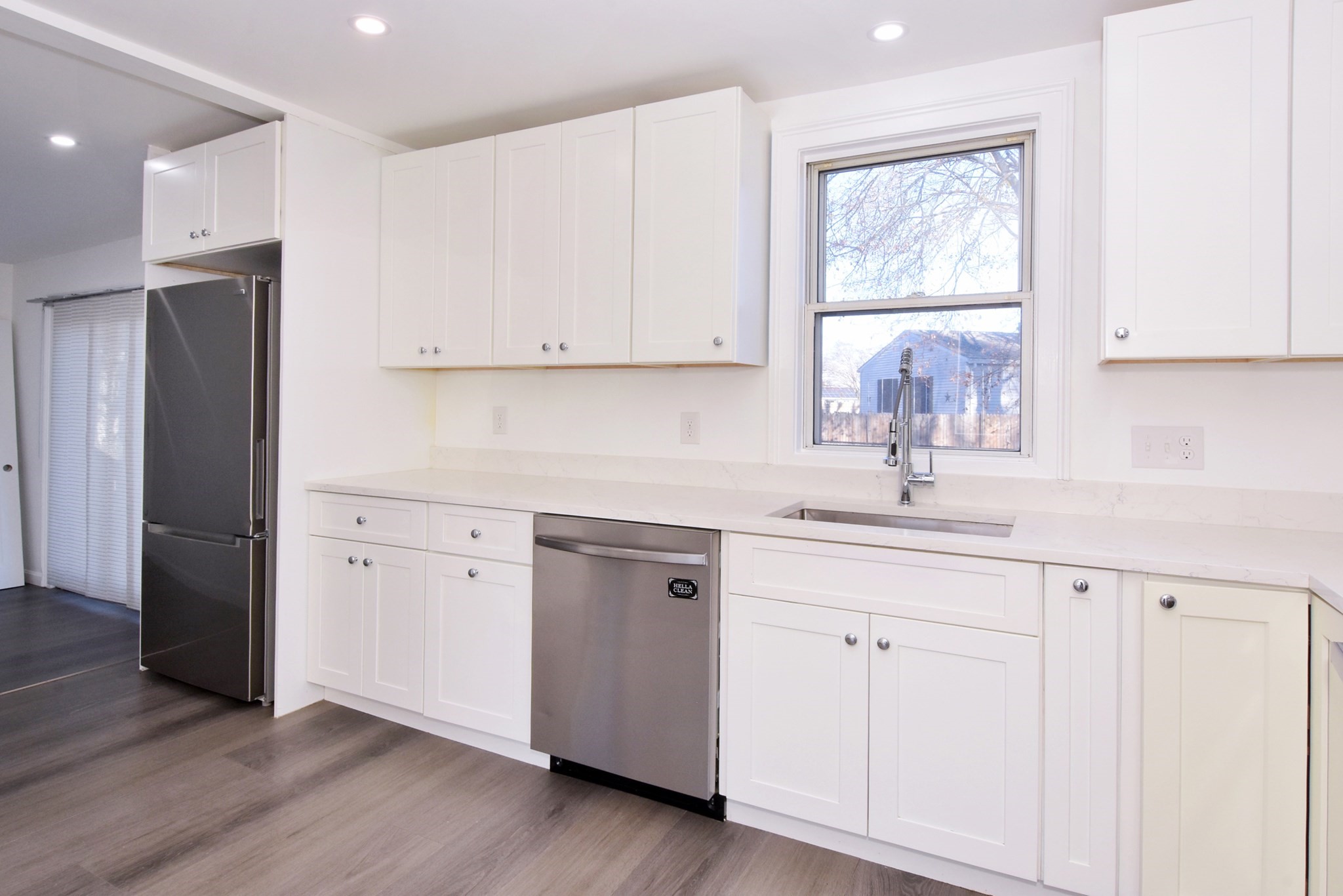 11 W Hawley Street, Lawrence, MA 01843 - Image 9