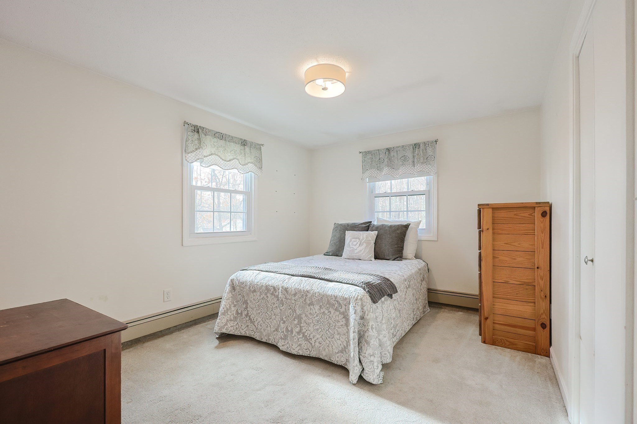 295 Newport Ave, Attleboro, MA 02703 - Image 15