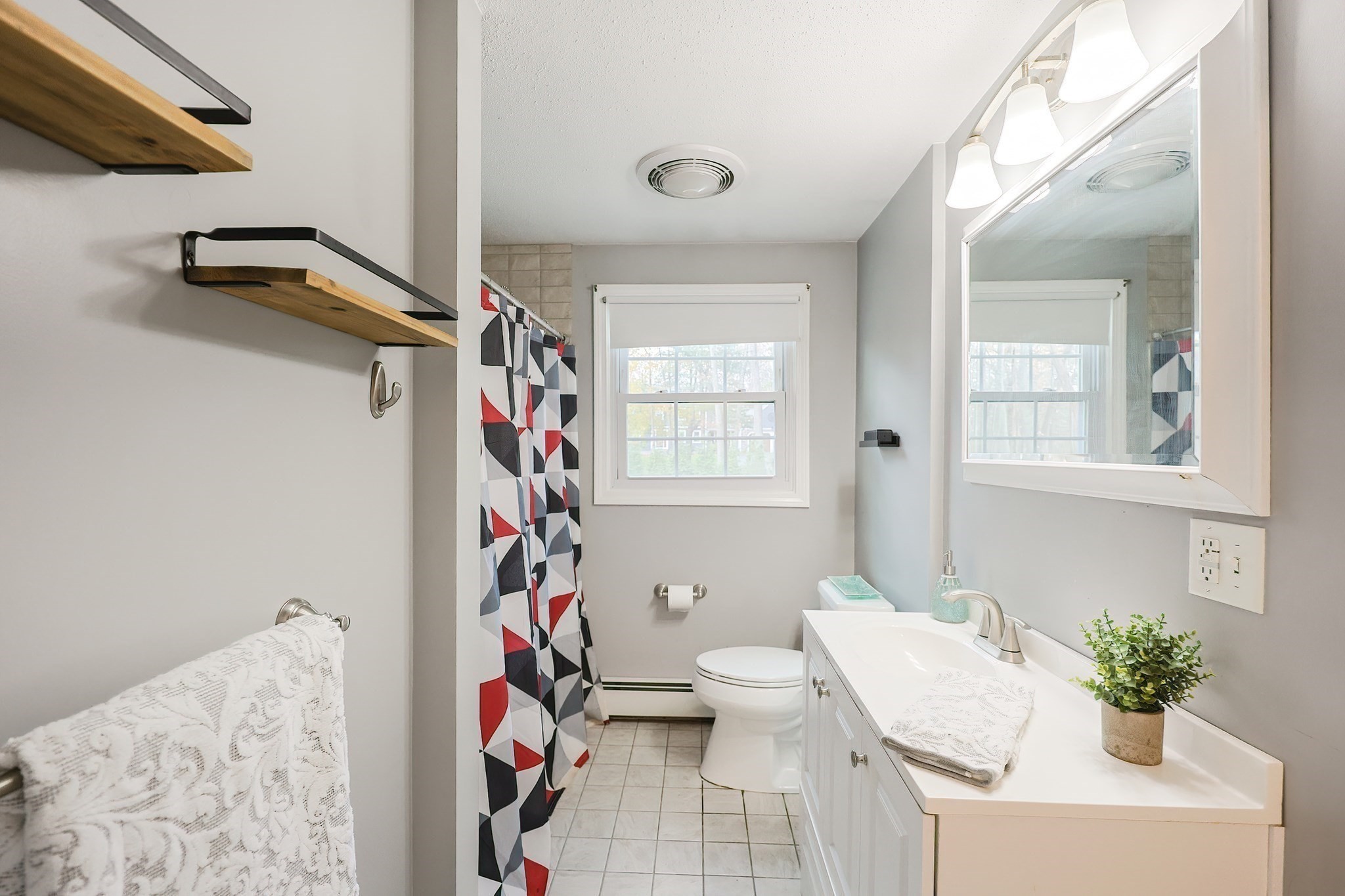 295 Newport Ave, Attleboro, MA 02703 - Image 16