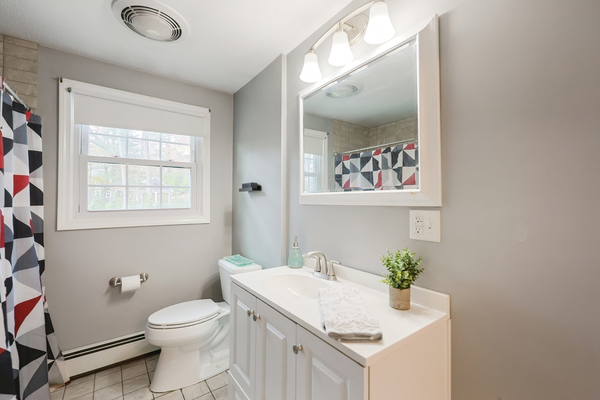 295 Newport Ave, Attleboro, MA 02703 - Image 17