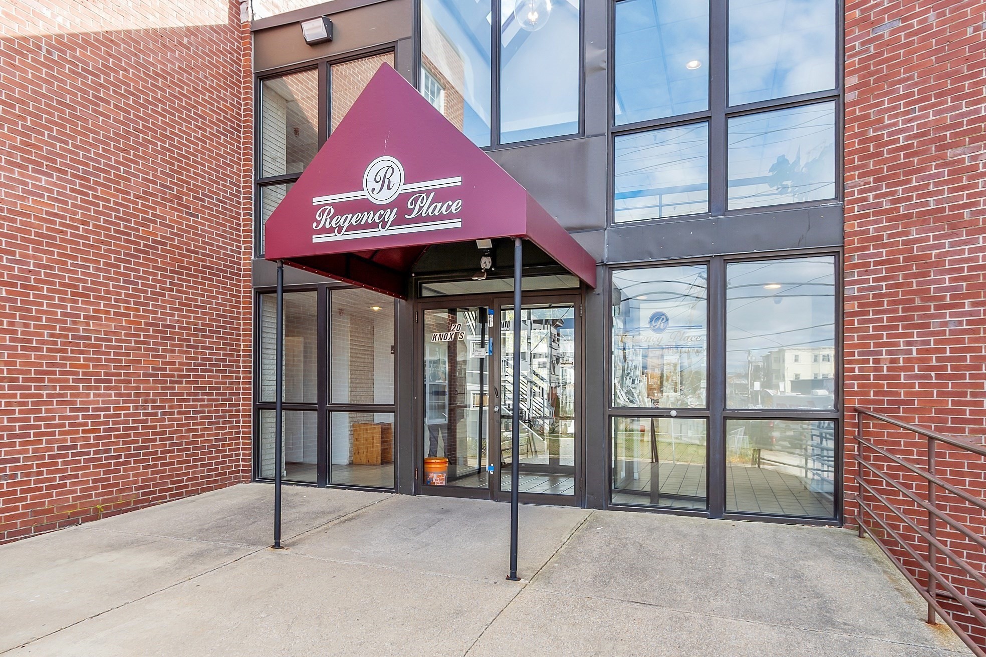 20 Knox St Unit 43, Lawrence, MA 01841