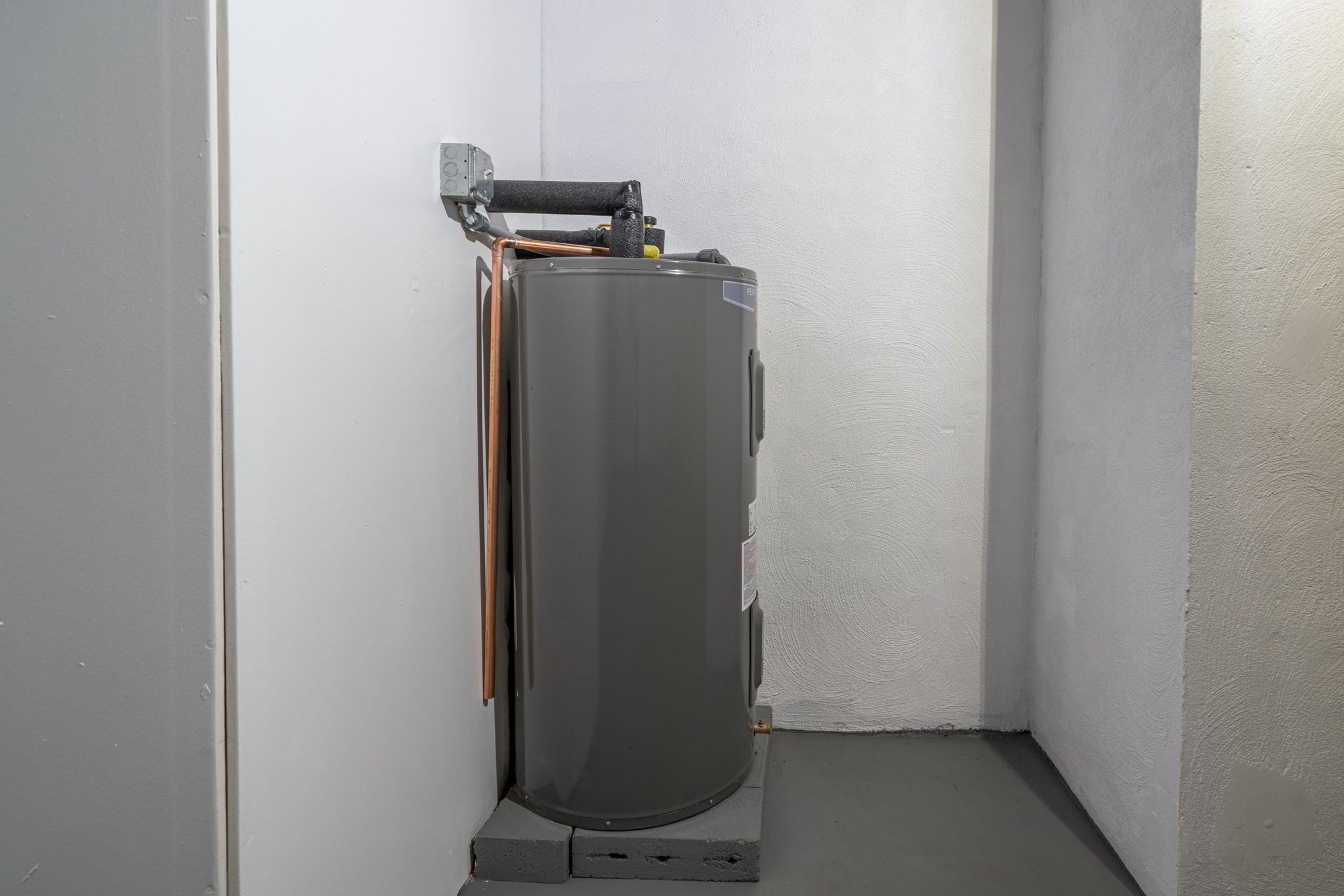 72 Annette Rd, Brockton, MA 02302 - Image 39