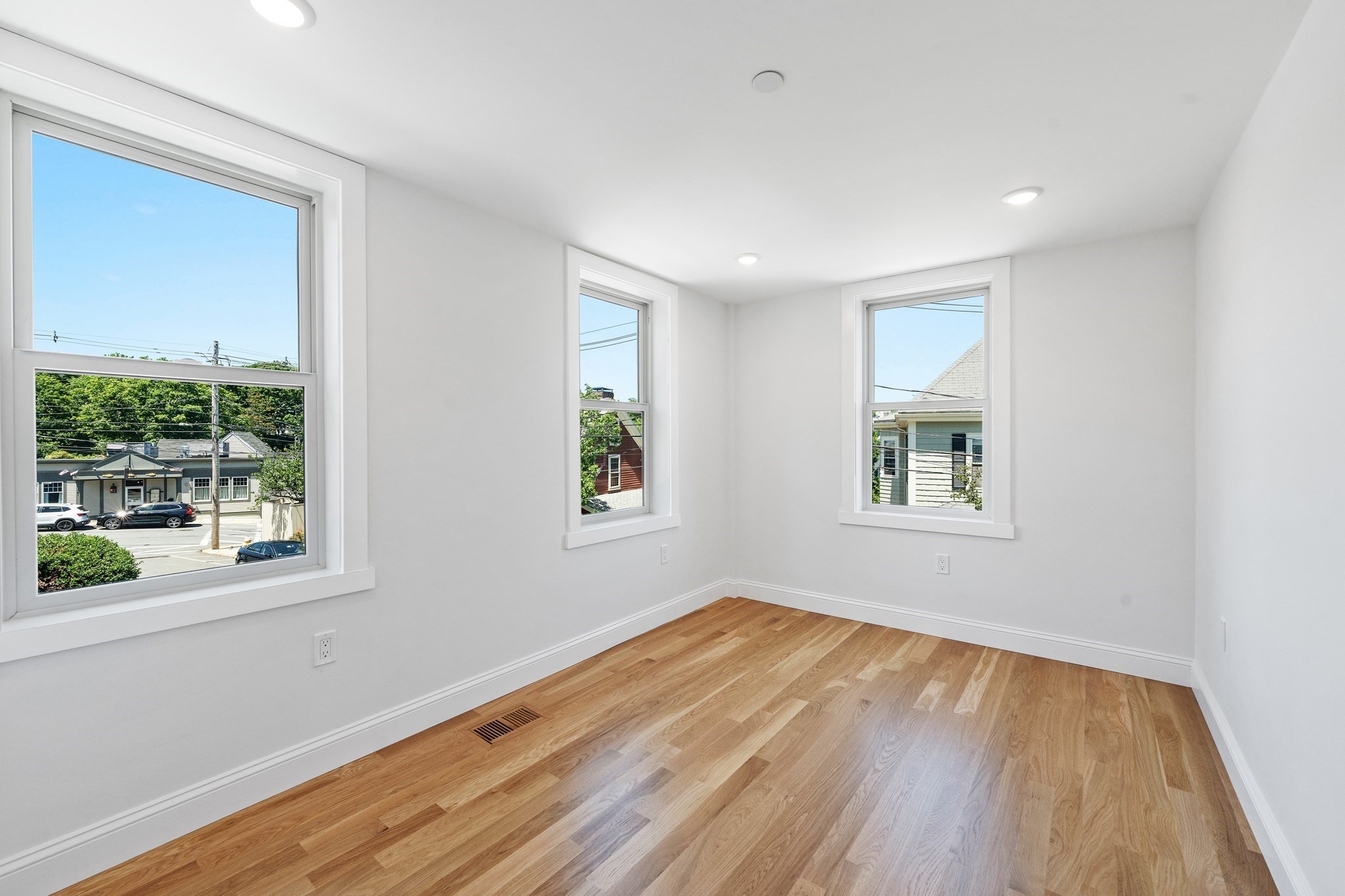290 Washington St Unit 2, Marblehead, MA 01945 - Image 11