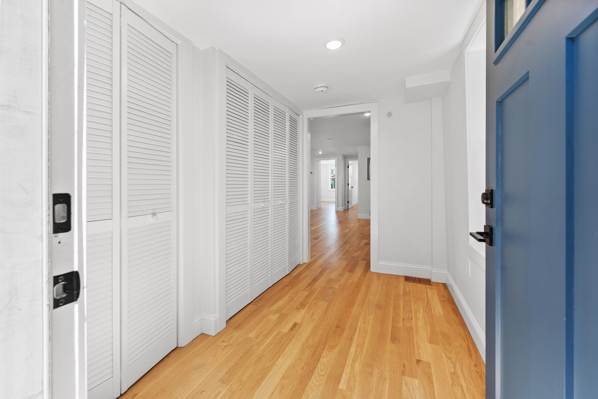 290 Washington St Unit 2, Marblehead, MA 01945 - Image 3