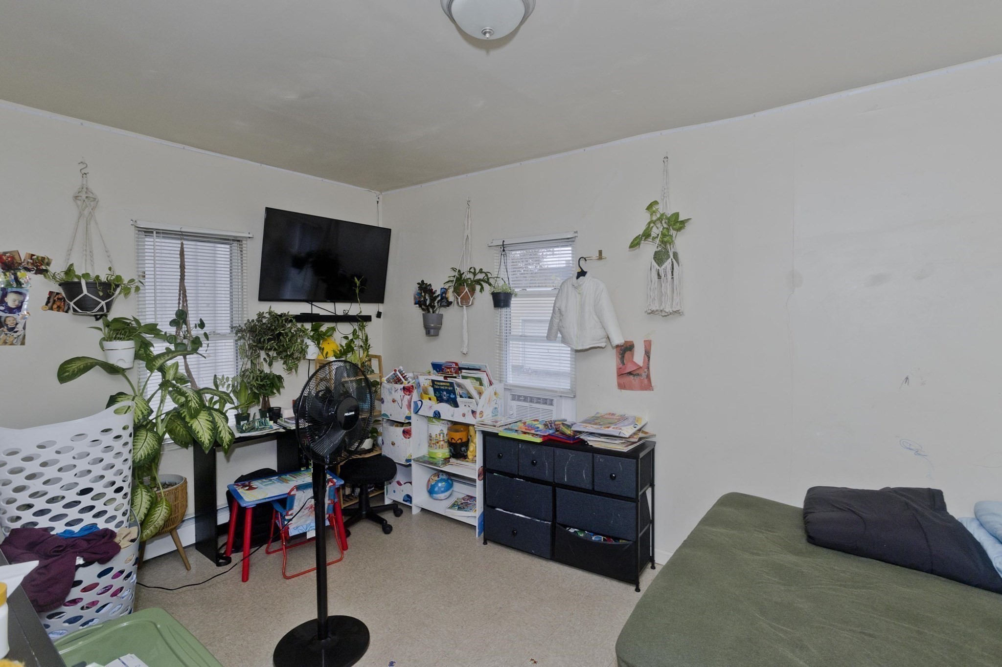 298 Oakland St, Springfield, MA 01108 - Image 17