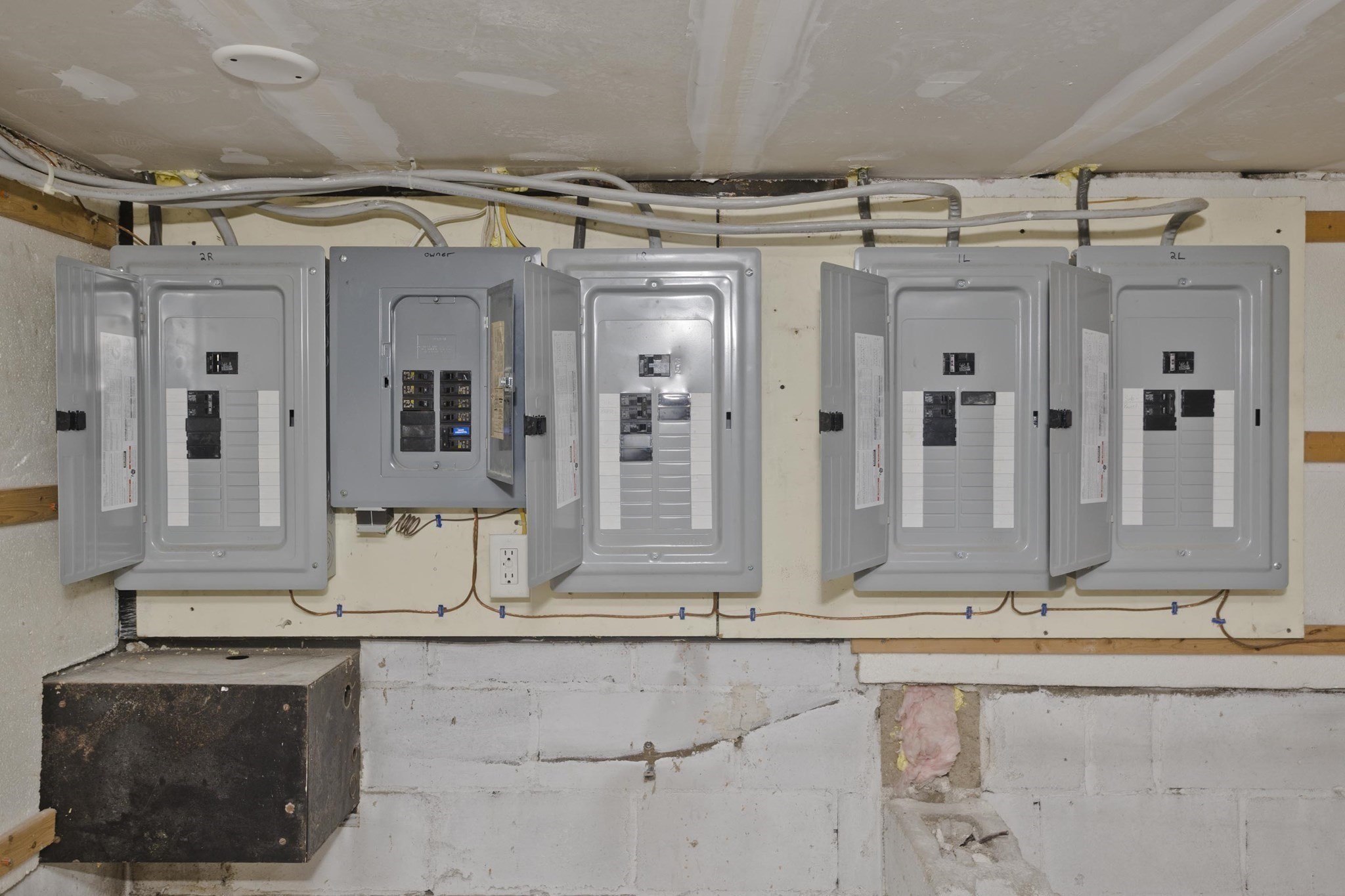 298 Oakland St, Springfield, MA 01108 - Image 32