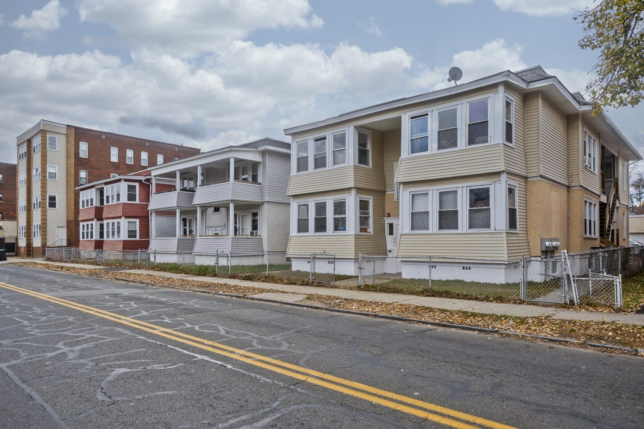 298 Oakland St, Springfield, MA 01108 - Image 36