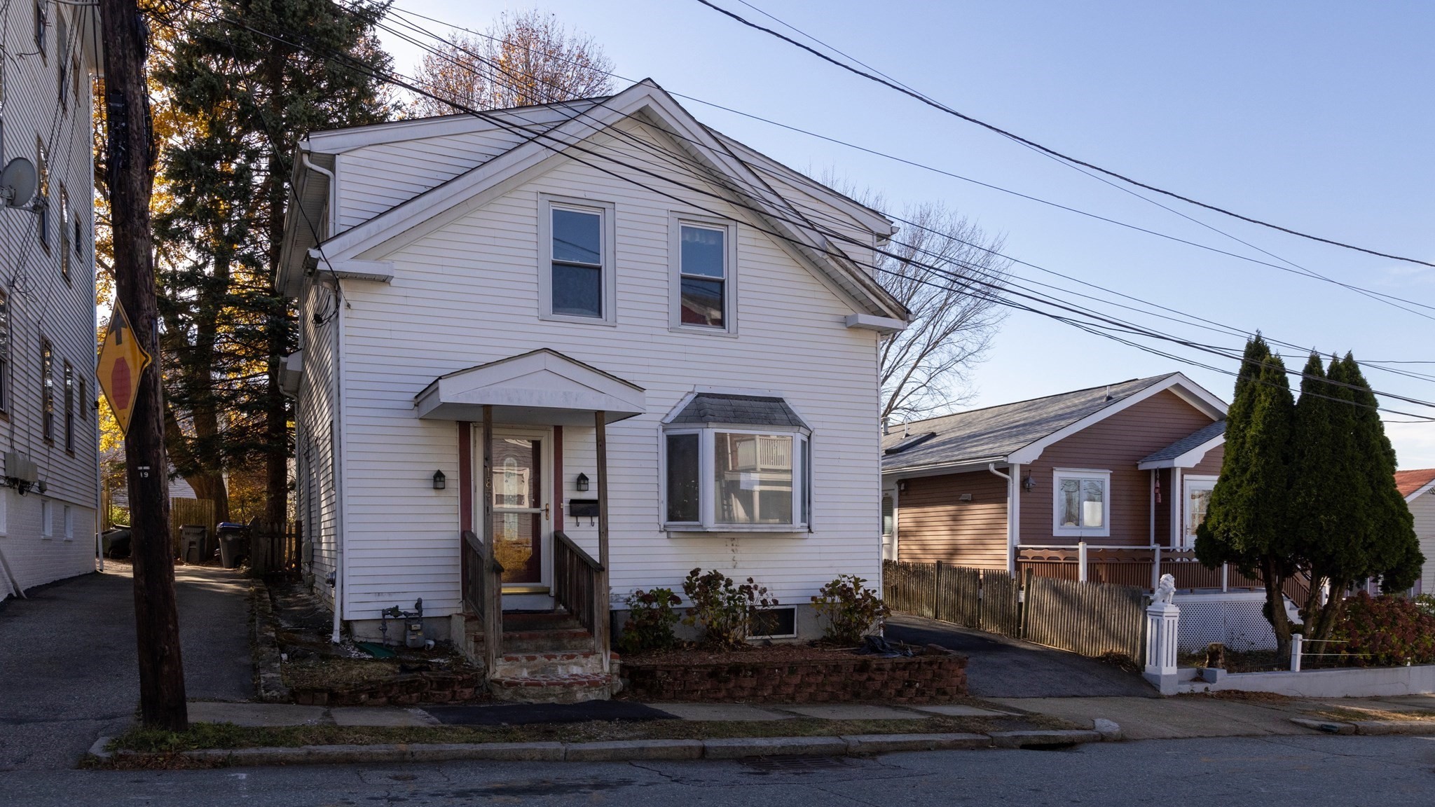 185 Lippitt St, Providence, RI 02906 - Image 2