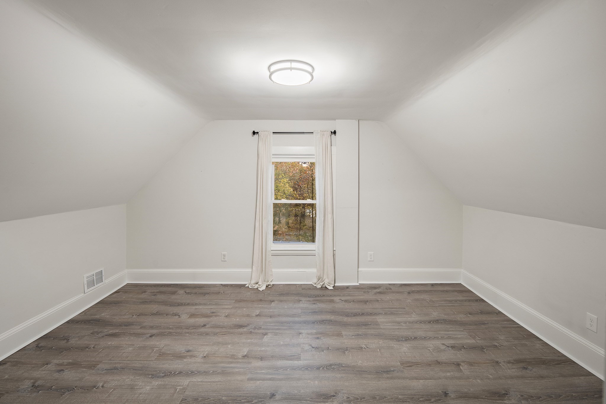 69 Arlington St, Medford, MA 02155 - Image 20