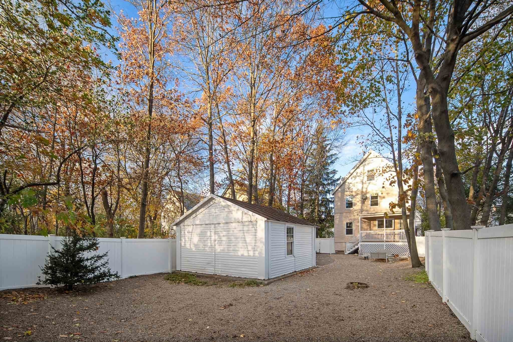 69 Arlington St, Medford, MA 02155 - Image 23