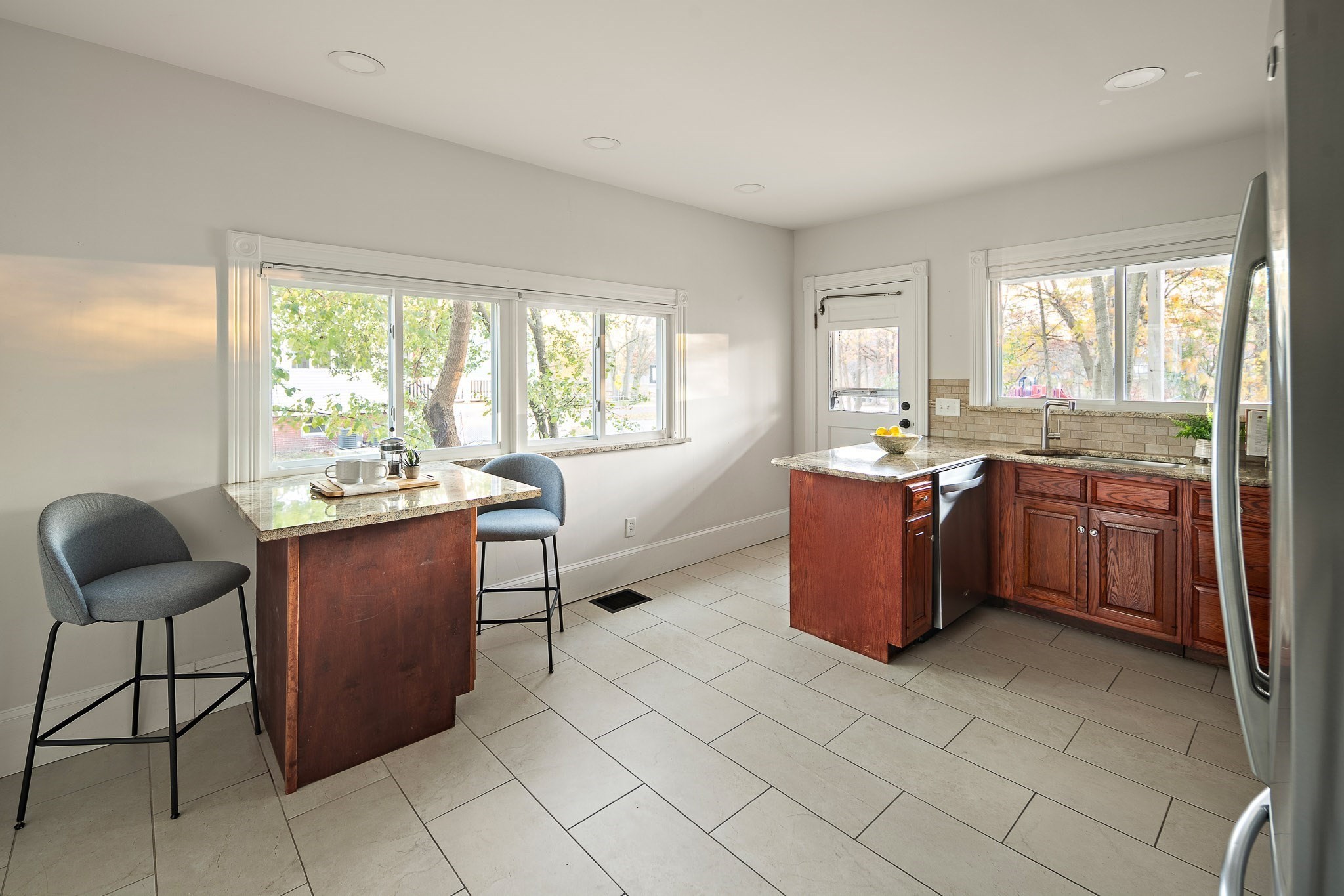 69 Arlington St, Medford, MA 02155 - Image 7