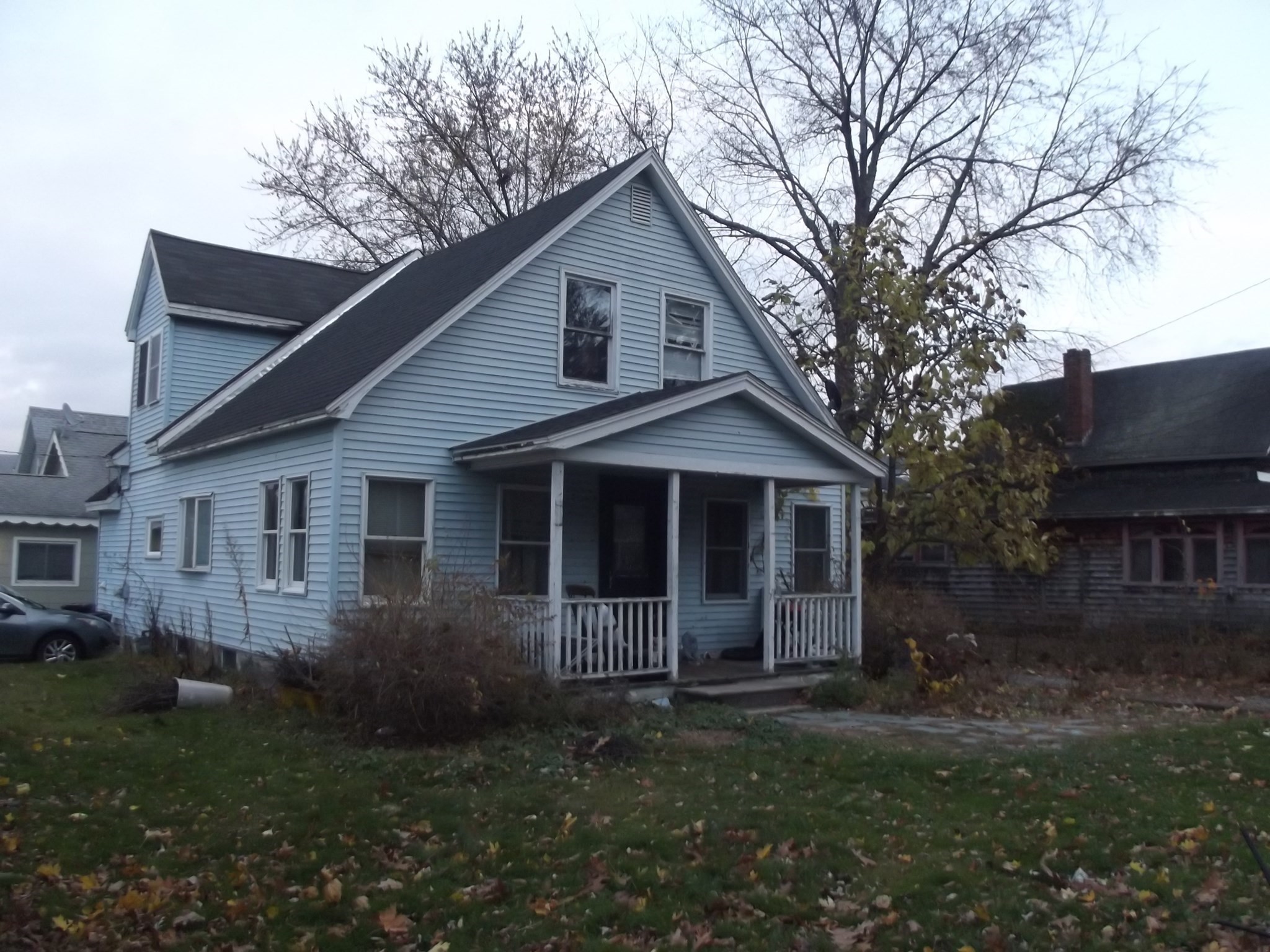 27 Elizabeth St, Lunenburg, MA 01462 - Image 1