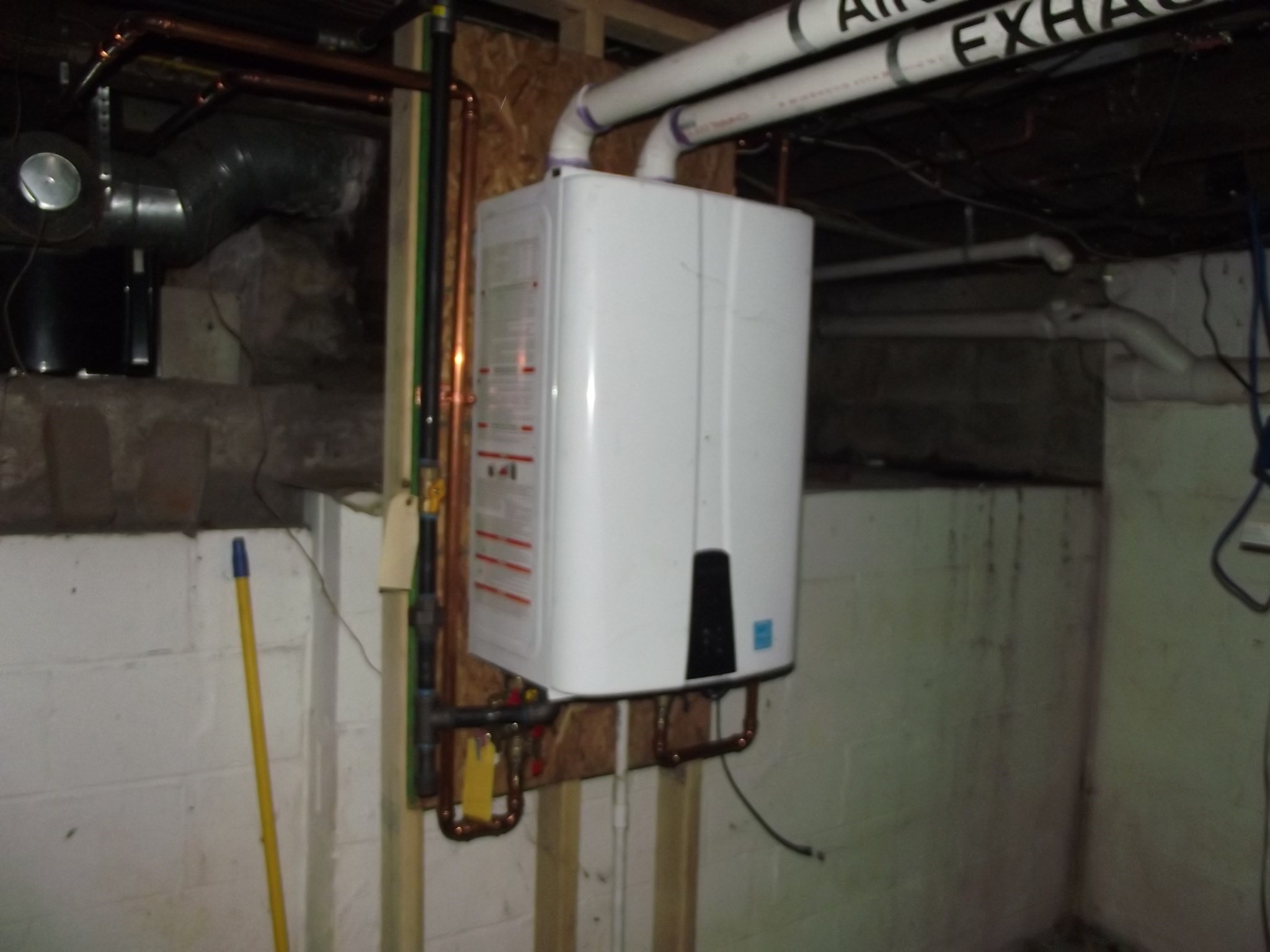 27 Elizabeth St, Lunenburg, MA 01462 - Image 9