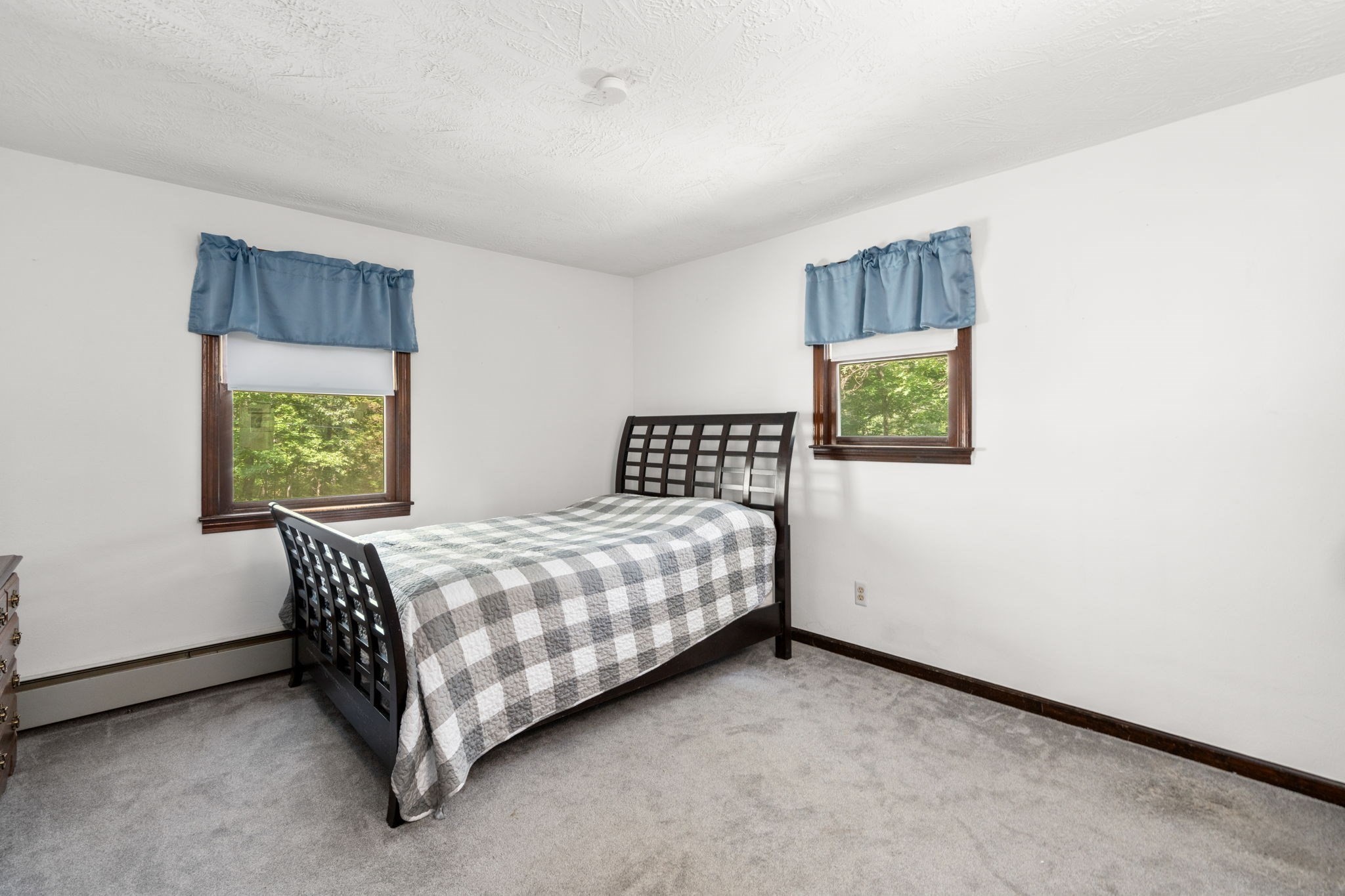 215 Chestnut St, Uxbridge, MA 01569 - Image 20