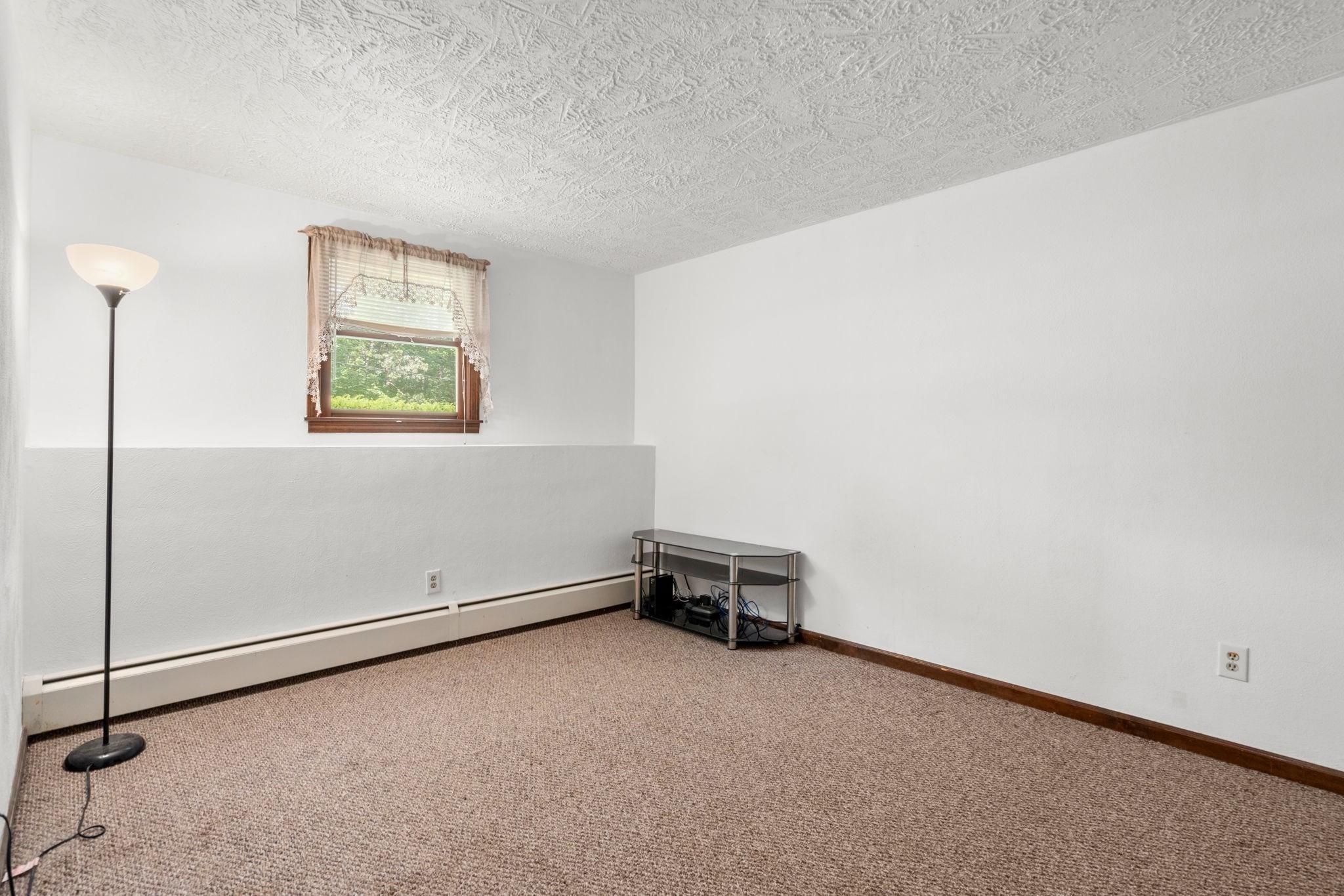 215 Chestnut St, Uxbridge, MA 01569 - Image 23