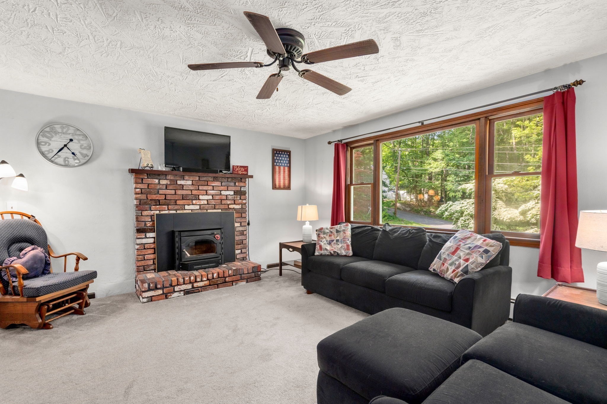 215 Chestnut St, Uxbridge, MA 01569 - Image 6