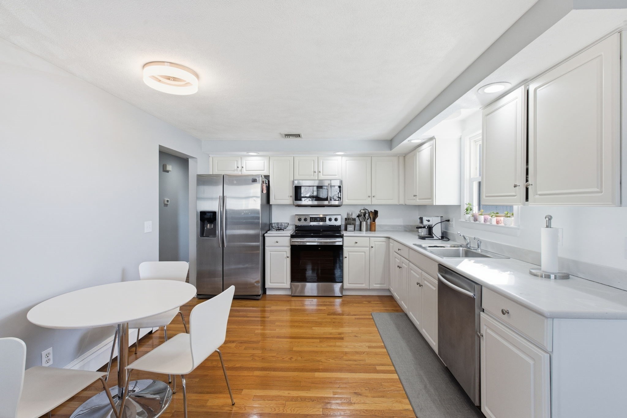 41 Seagirt Ave, Saugus, MA 01906 - Image 5