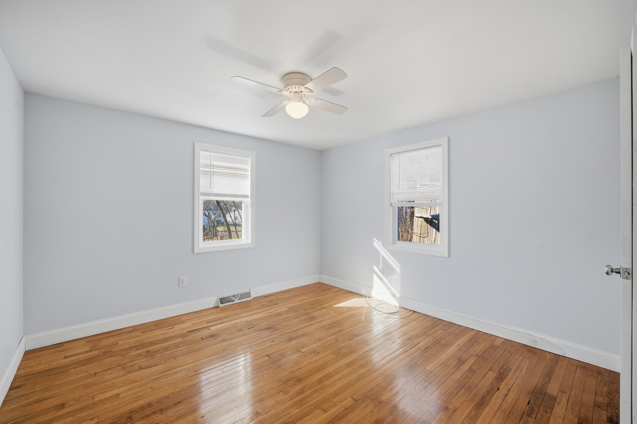 30 Lively Lane, Springfield, MA 01109 - Image 18