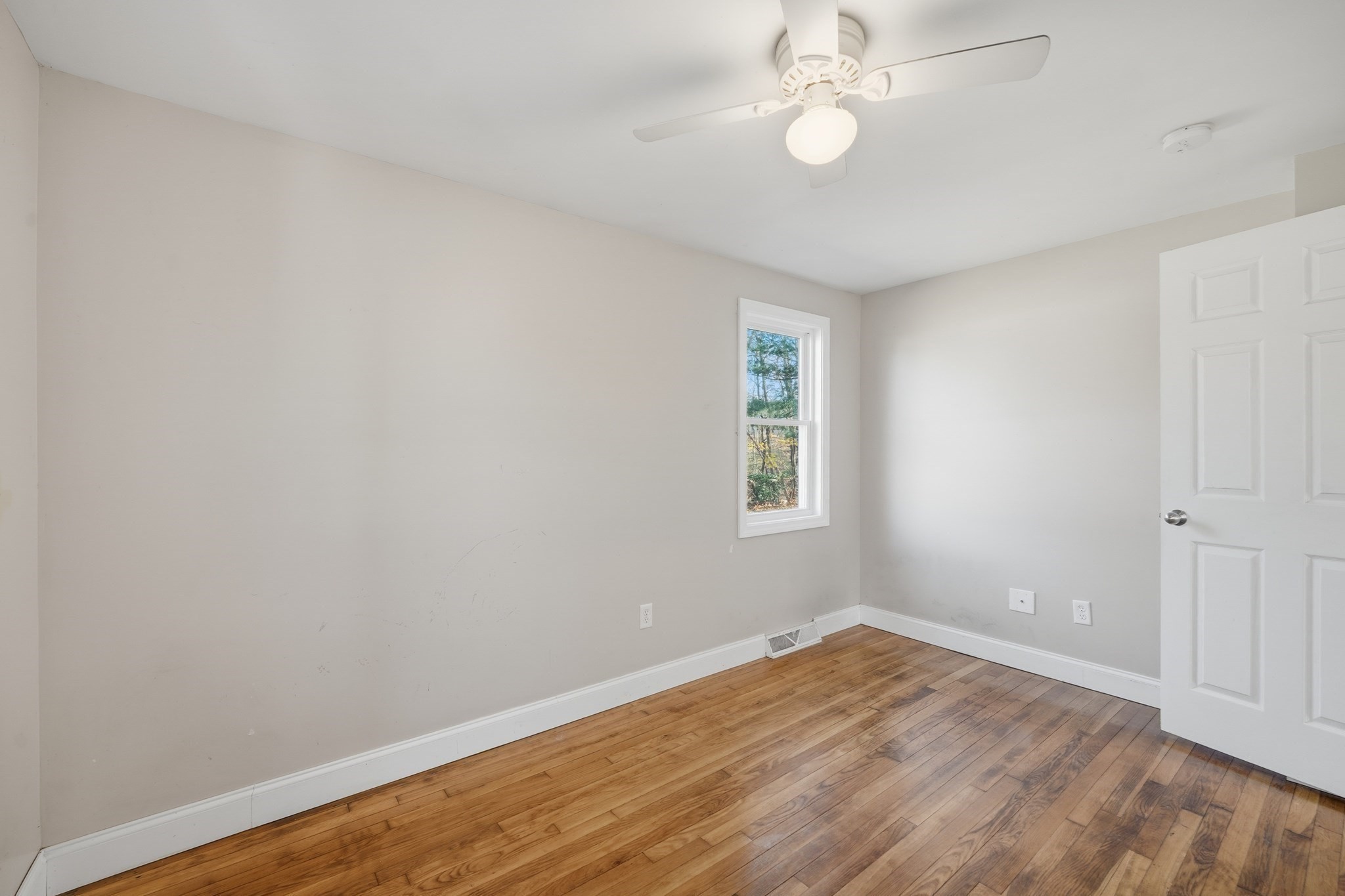 30 Lively Lane, Springfield, MA 01109 - Image 23