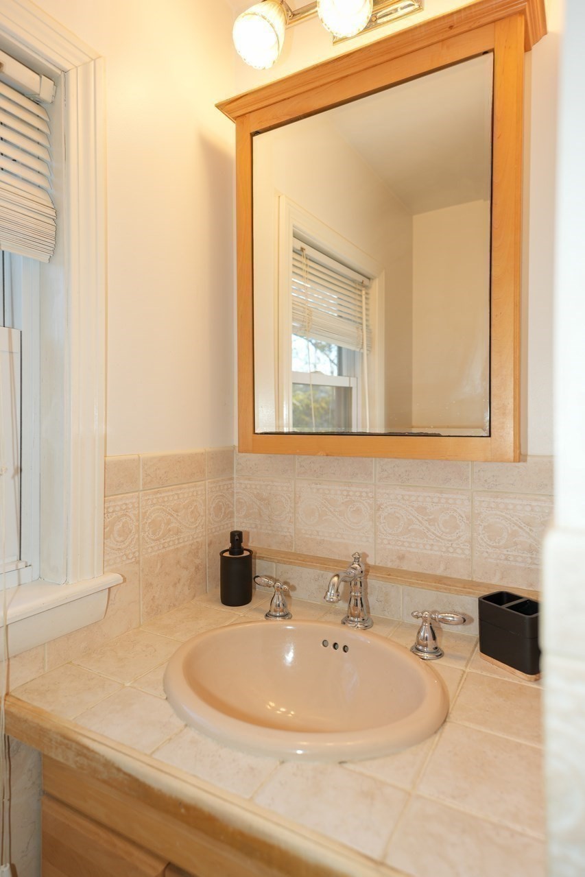 105 Watson Rd, Belmont, MA 02478 - Image 30