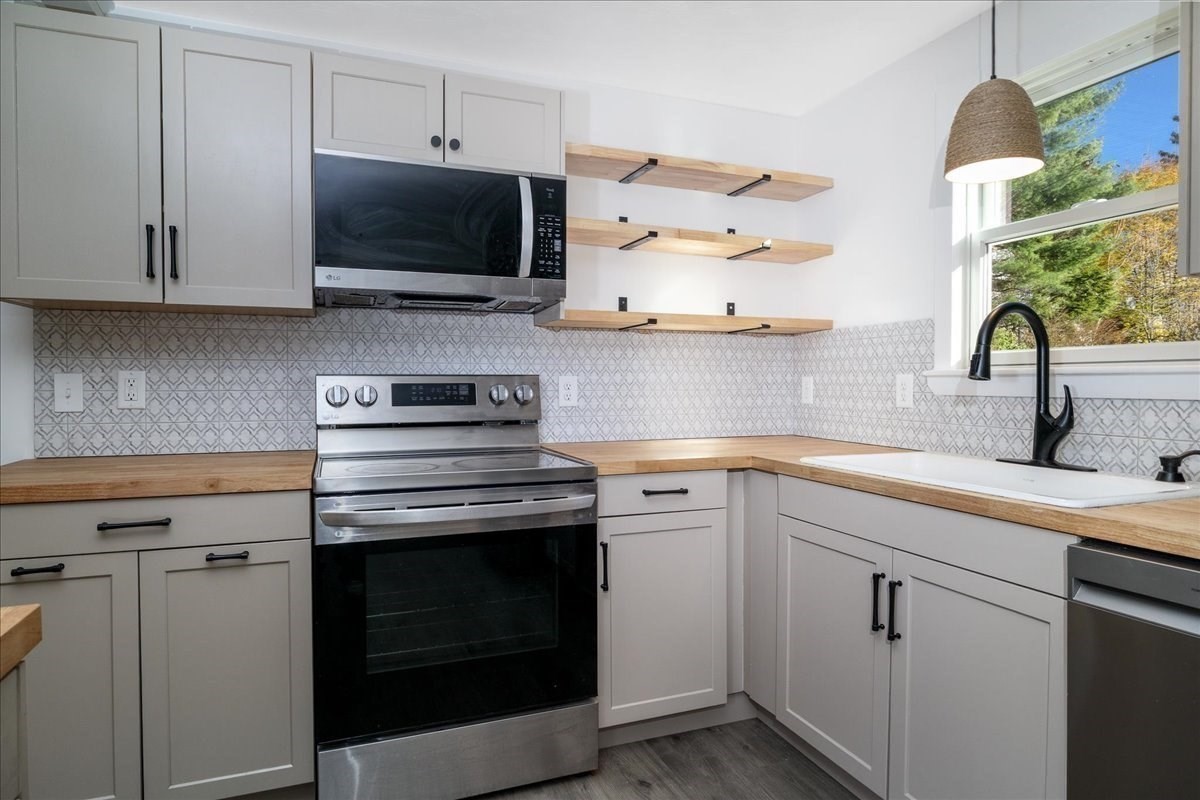 18 Claffey Avenue, Worcester, MA 01606 - Image 14