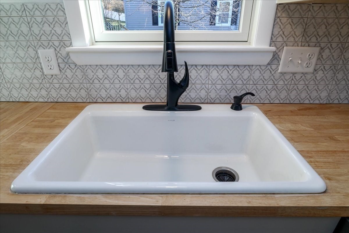 18 Claffey Avenue, Worcester, MA 01606 - Image 15