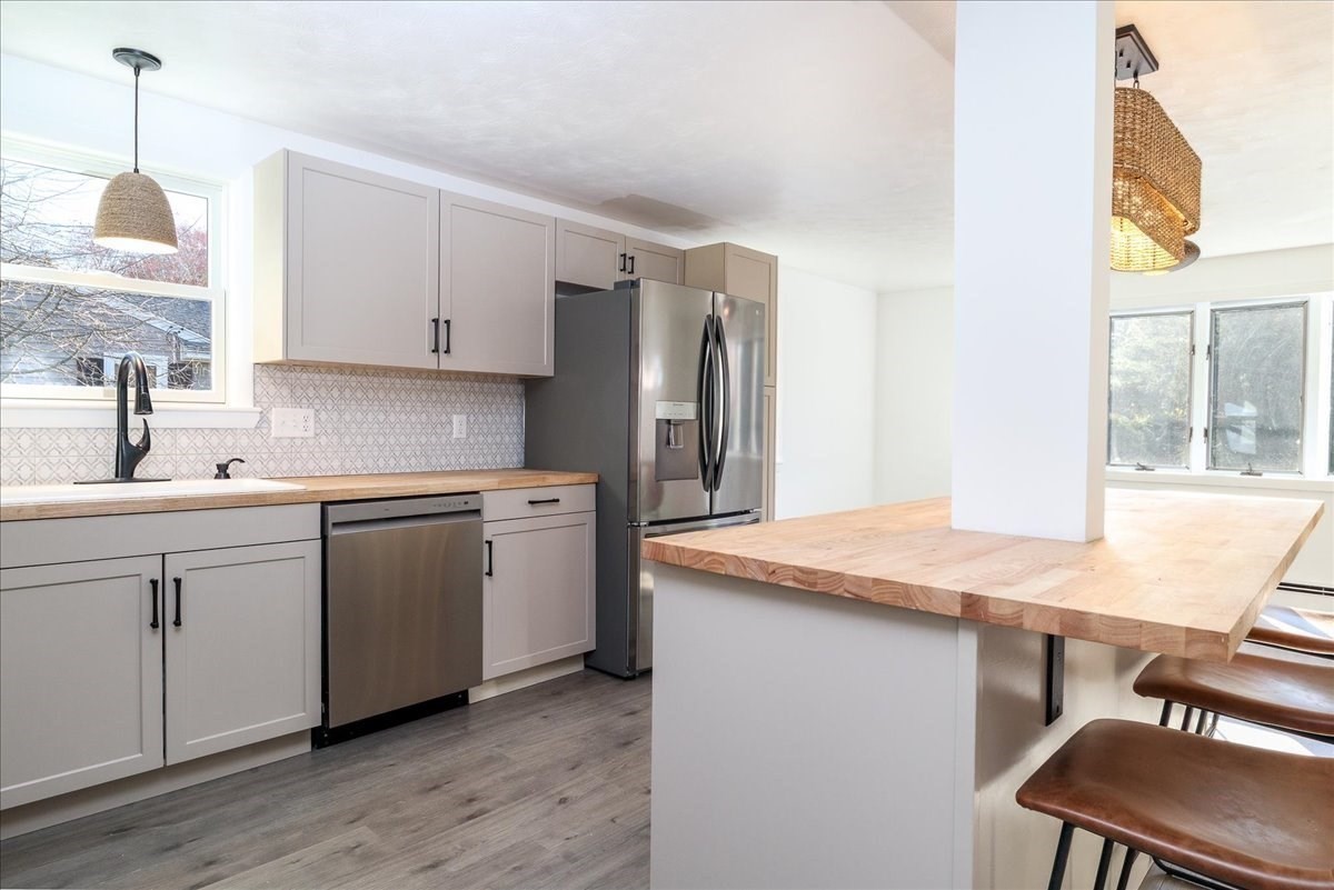 18 Claffey Avenue, Worcester, MA 01606 - Image 16