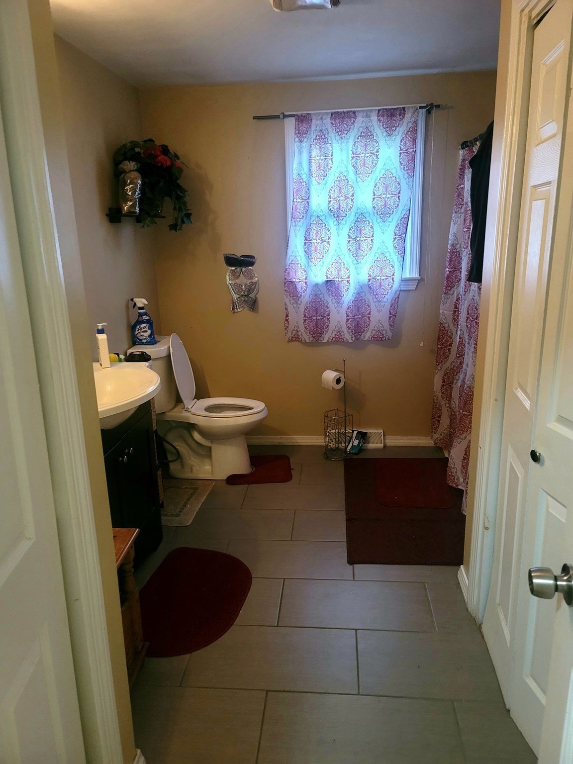 54 Shirley Ave, Lowell, MA 01854 - Image 4