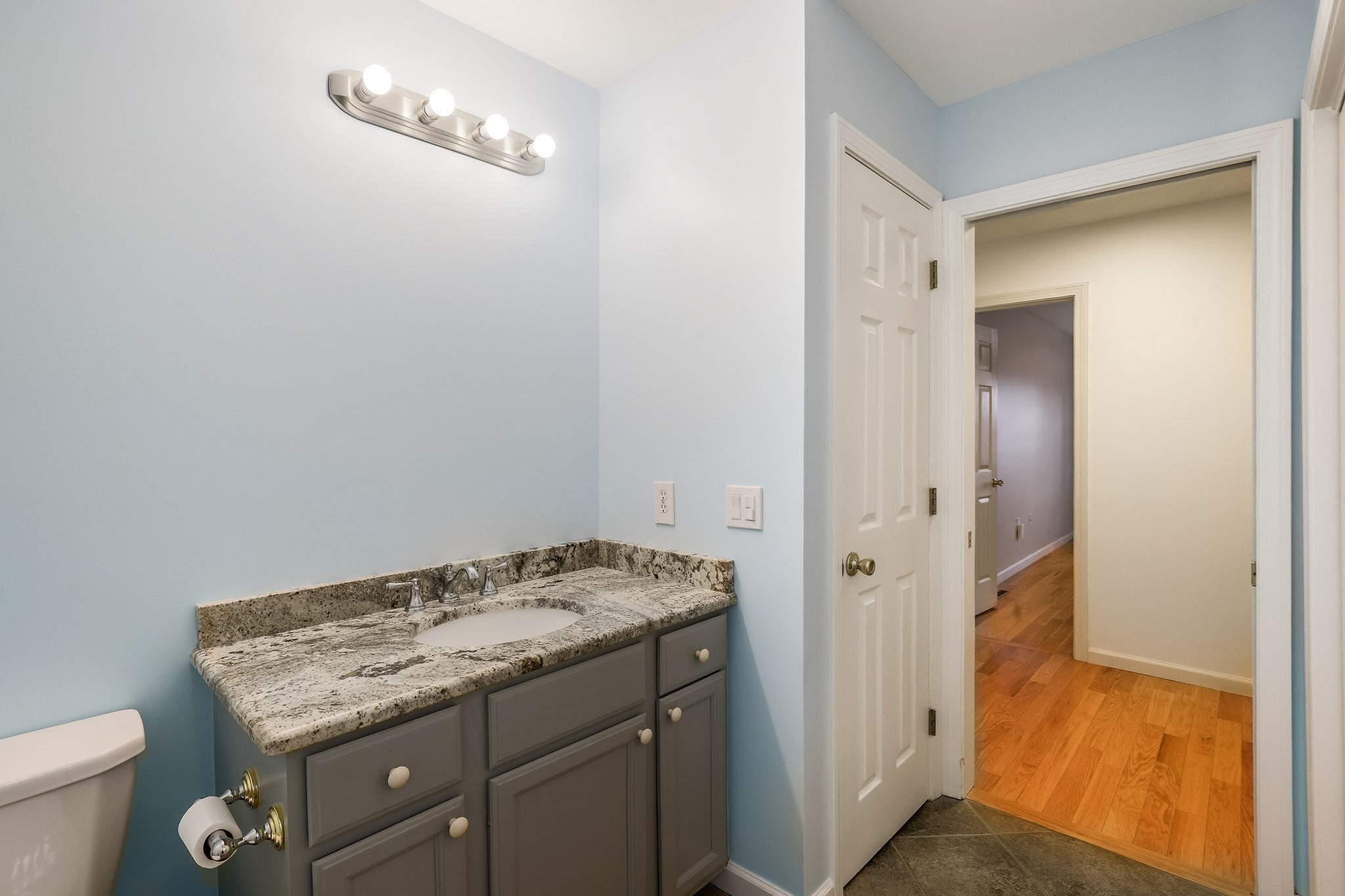 665 Center St Unit 706, Ludlow, MA 01056 - Image 17