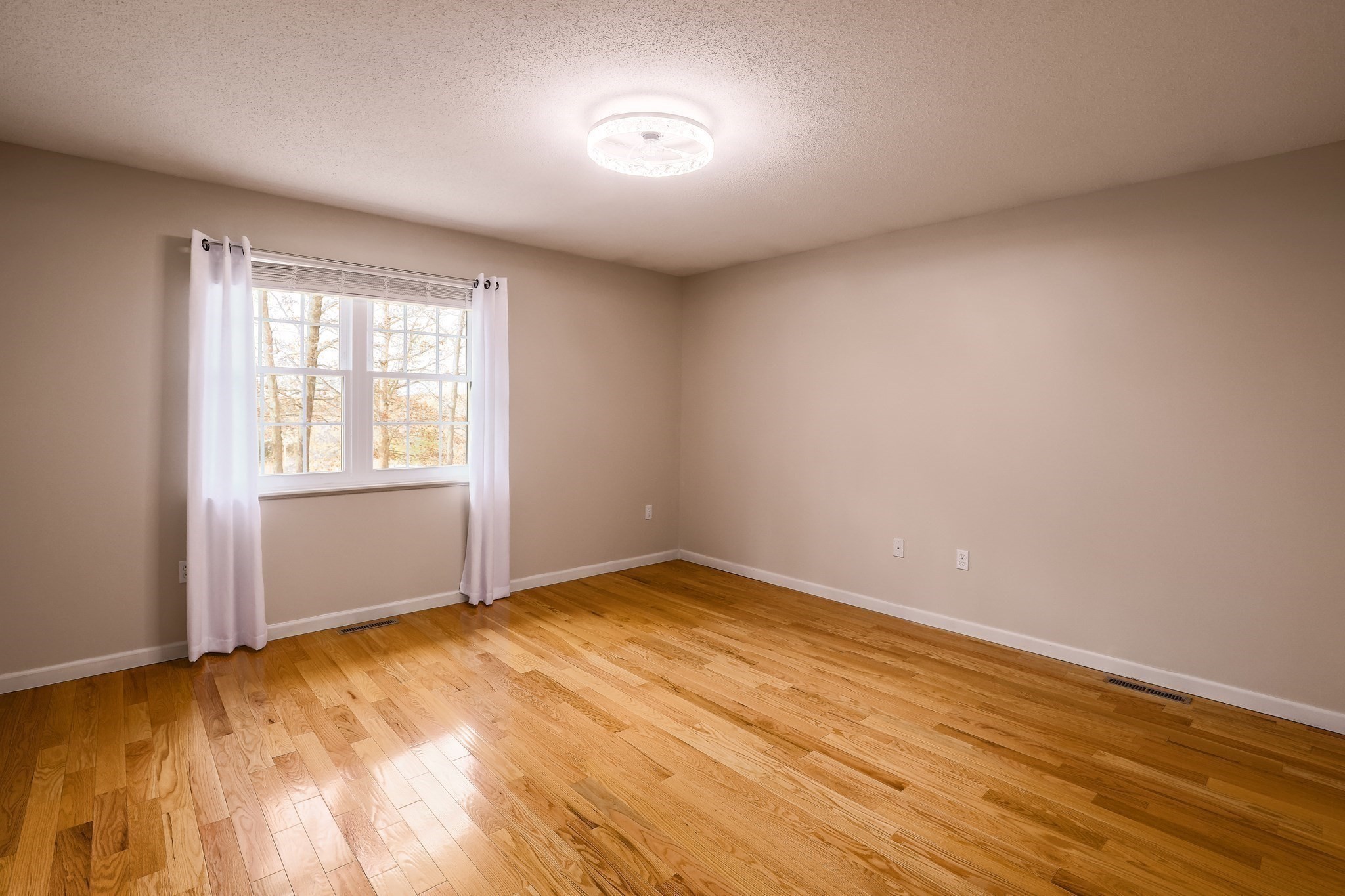 665 Center St Unit 706, Ludlow, MA 01056 - Image 19