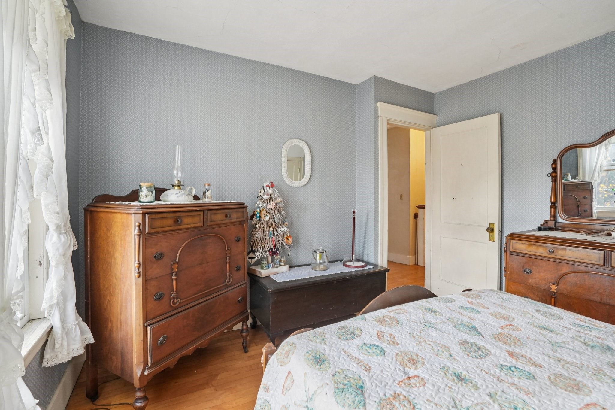 55 Standish St, Worcester, MA 01604 - Image 23