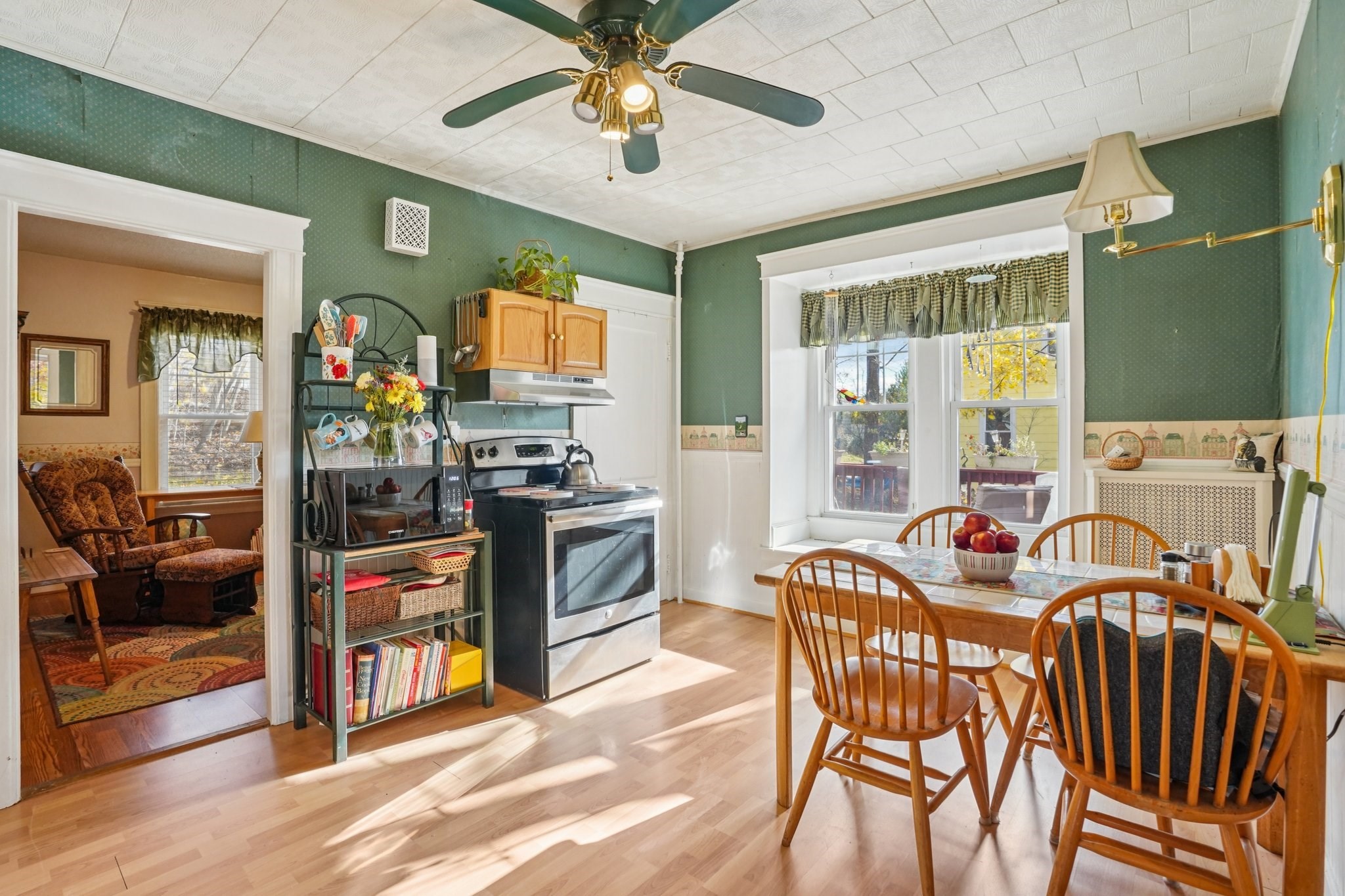 55 Standish St, Worcester, MA 01604 - Image 10