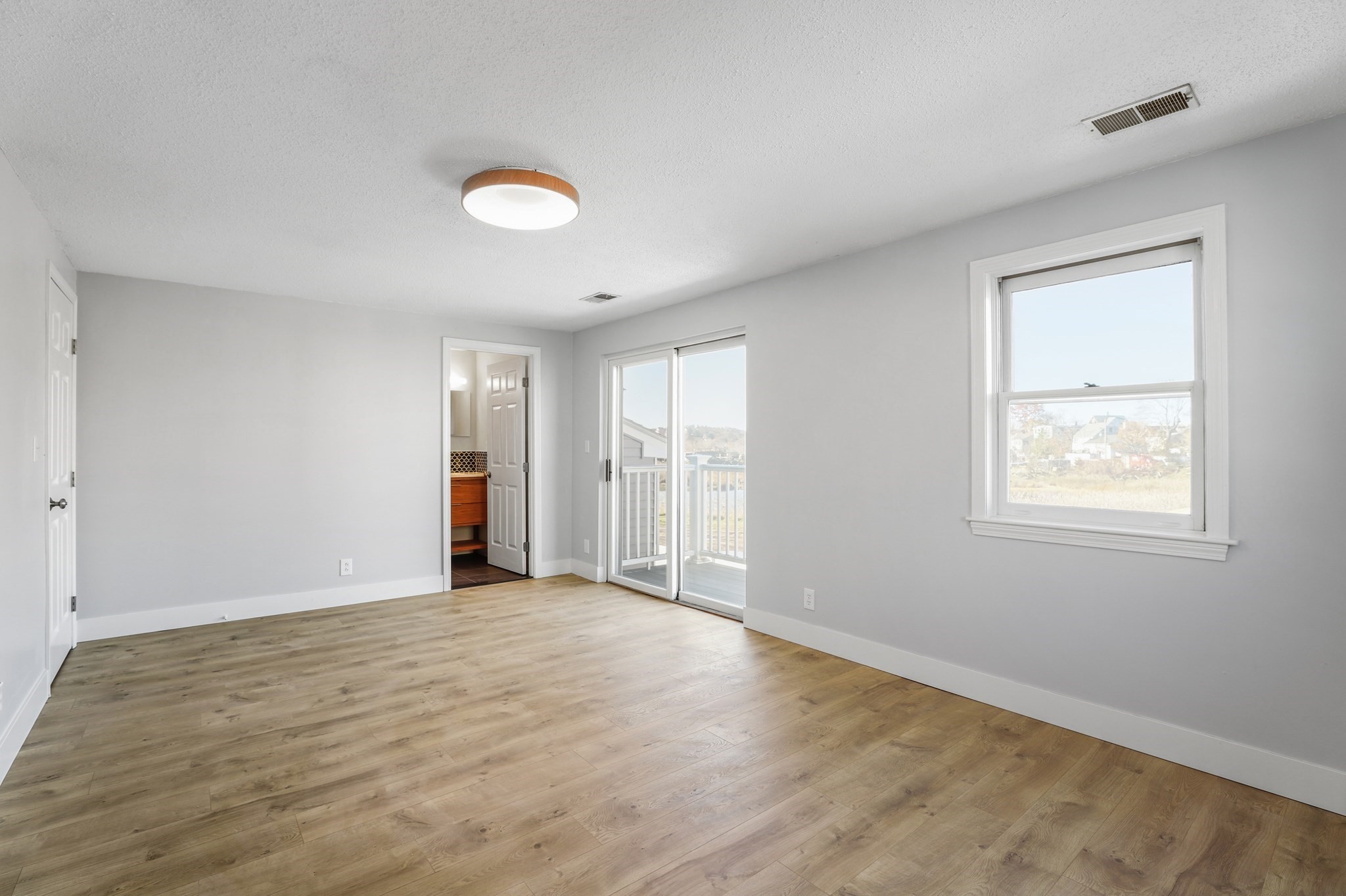 28 Margin St Unit A, Lynn, MA 01905 - Image 15