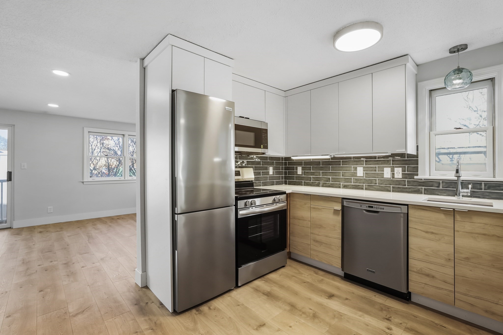 28 Margin St Unit A, Lynn, MA 01905 - Image 7