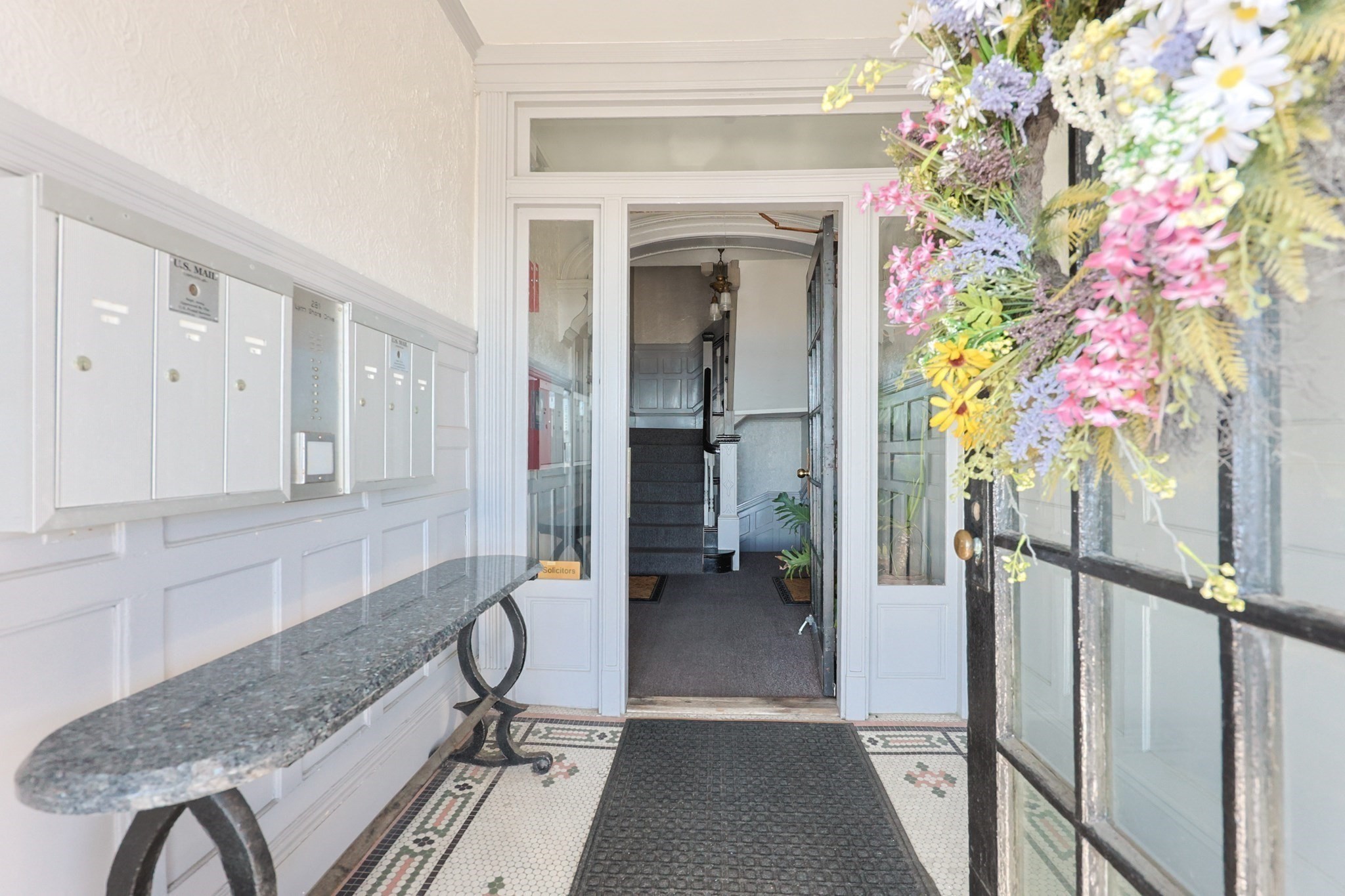 281 Lynn Shore Dr Unit 4, Lynn, MA 01902 - Image 3