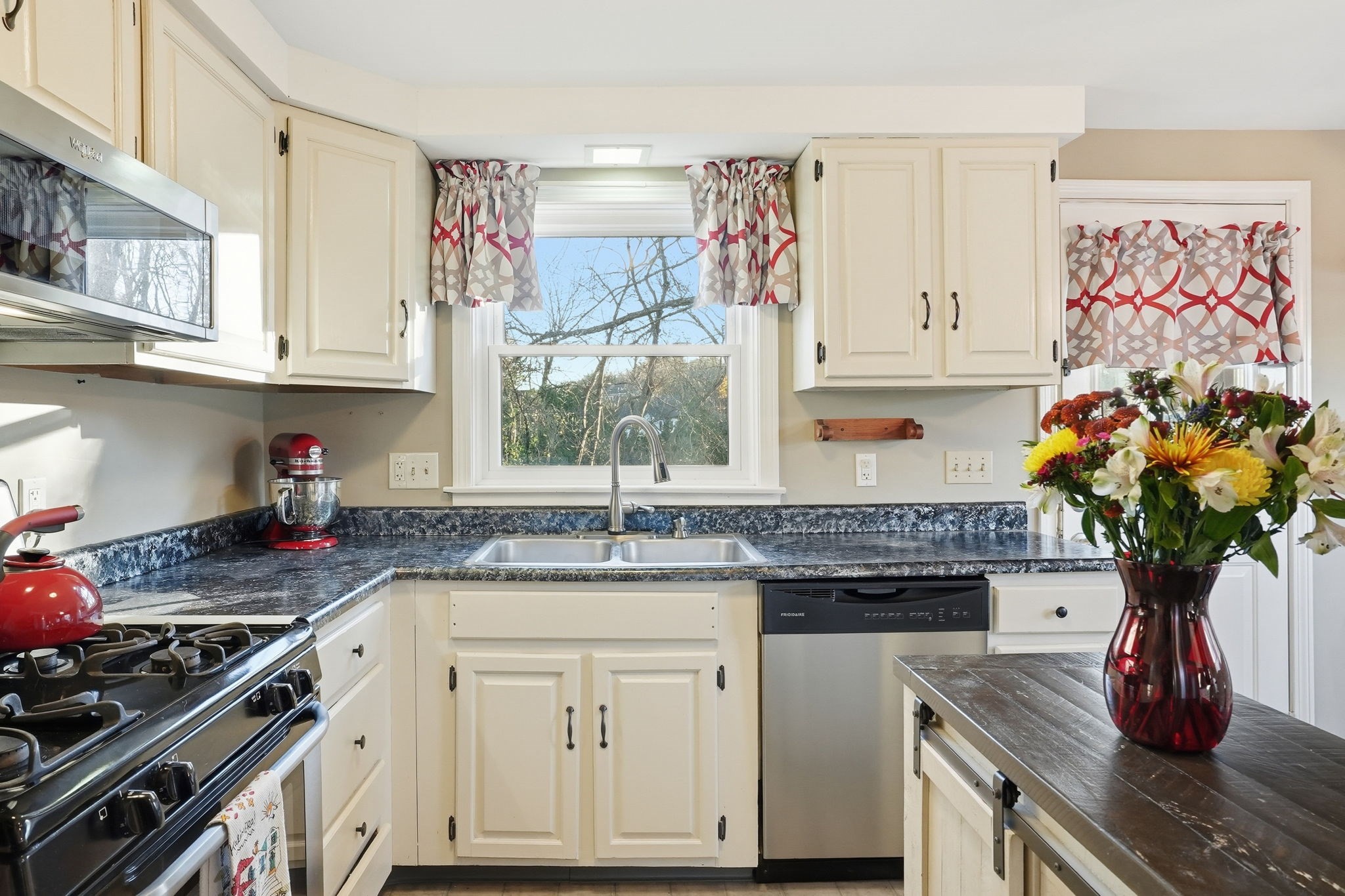 14 Wiggin Ave. Unit 14, Dedham, MA 02026 - Image 8