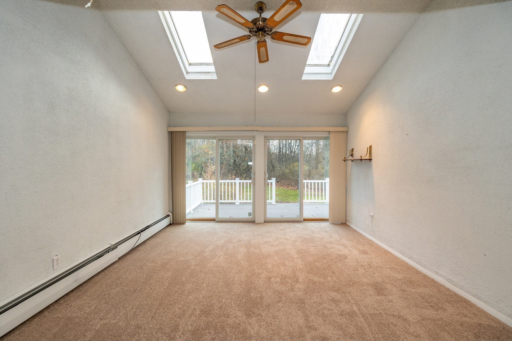 97 Kendall Rd, Tewksbury, MA 01876 - Image 19