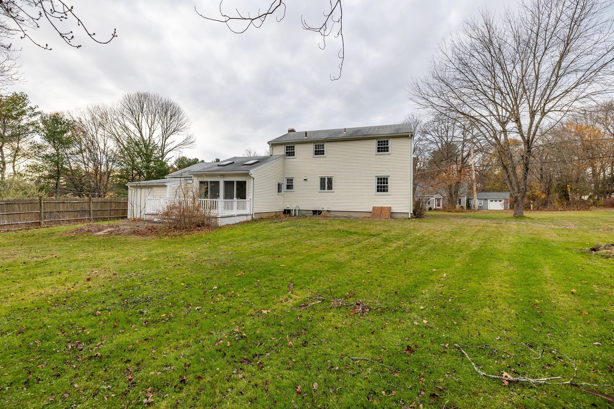 97 Kendall Rd, Tewksbury, MA 01876 - Image 4