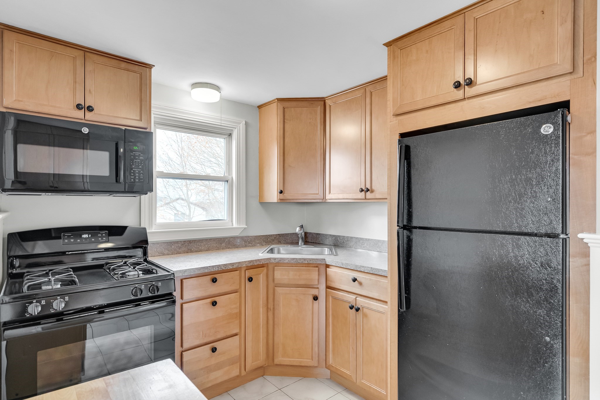 23 Weeks Avenue, Roslindale, Boston, MA 02131 - Image 13