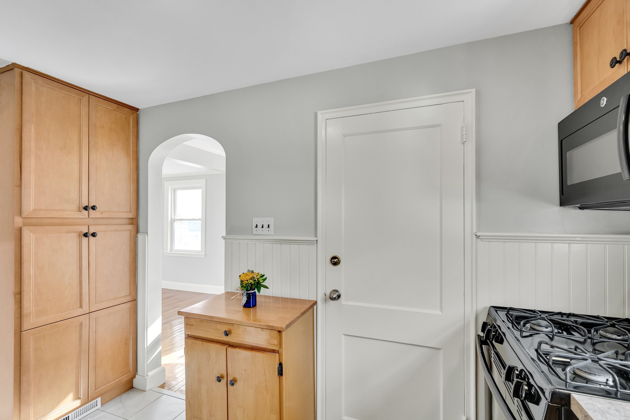 23 Weeks Avenue, Roslindale, Boston, MA 02131 - Image 17