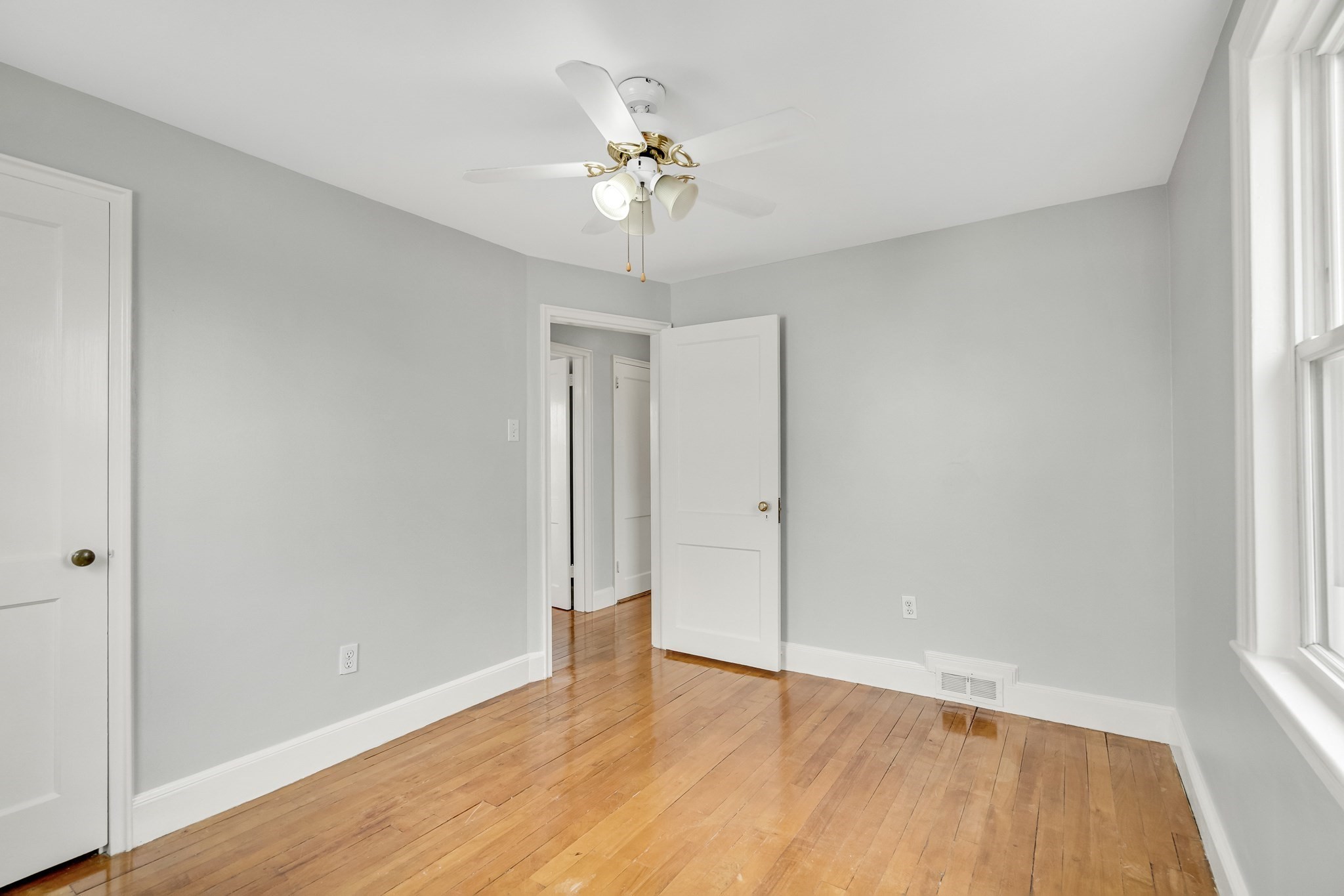 23 Weeks Avenue, Roslindale, Boston, MA 02131 - Image 24